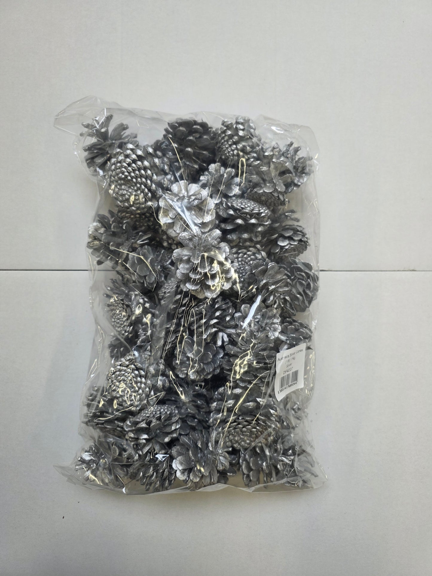 Dried Pine Cone Silver 1kg
