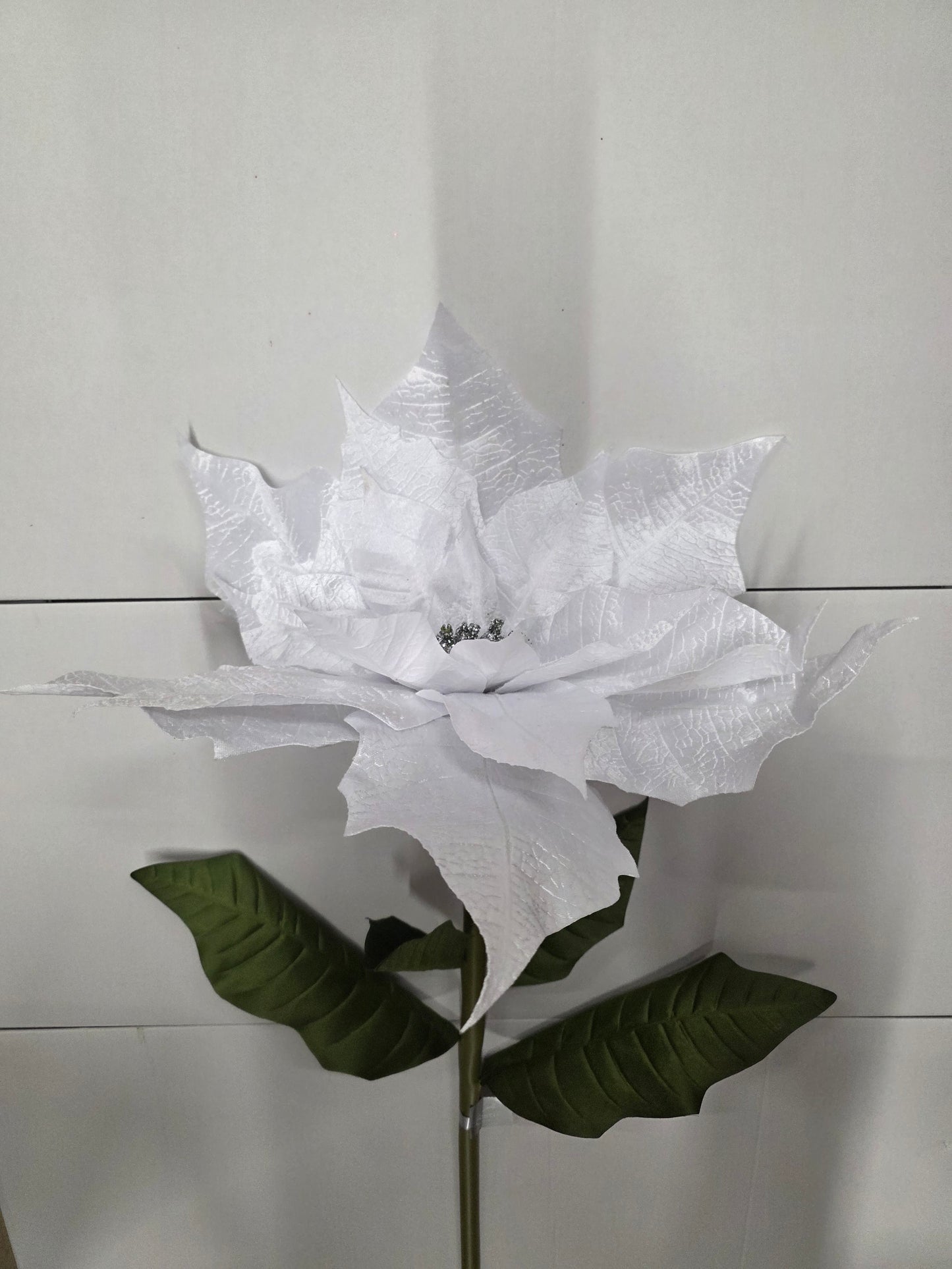 Giant Poinsettia Silver Velvet 135cm