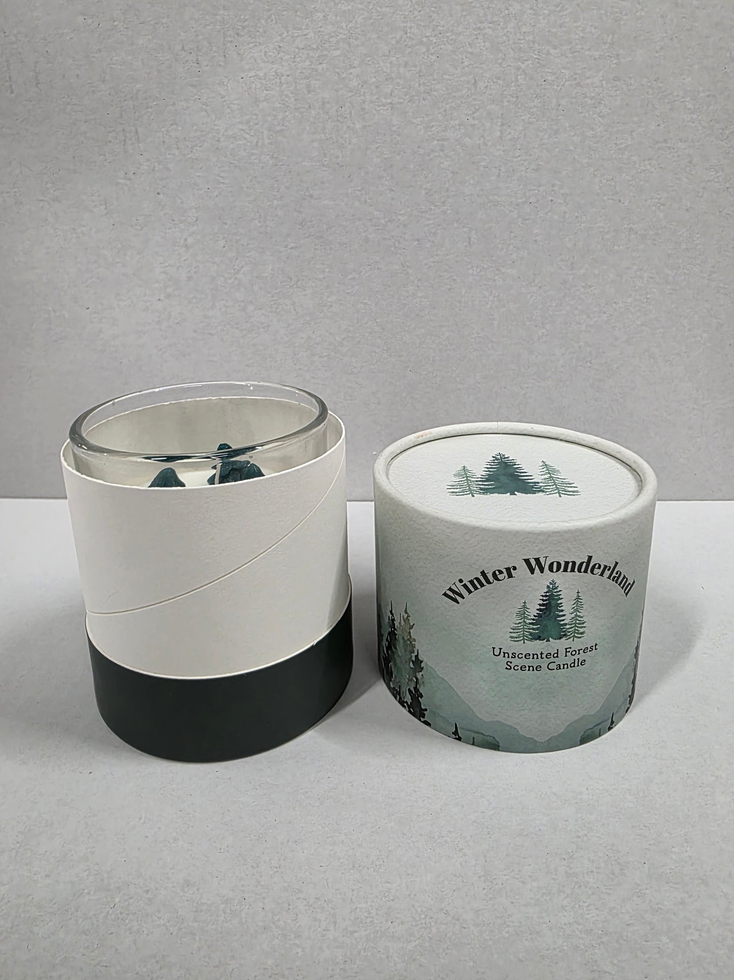 Christmas Wonderland Candle 9x8cm