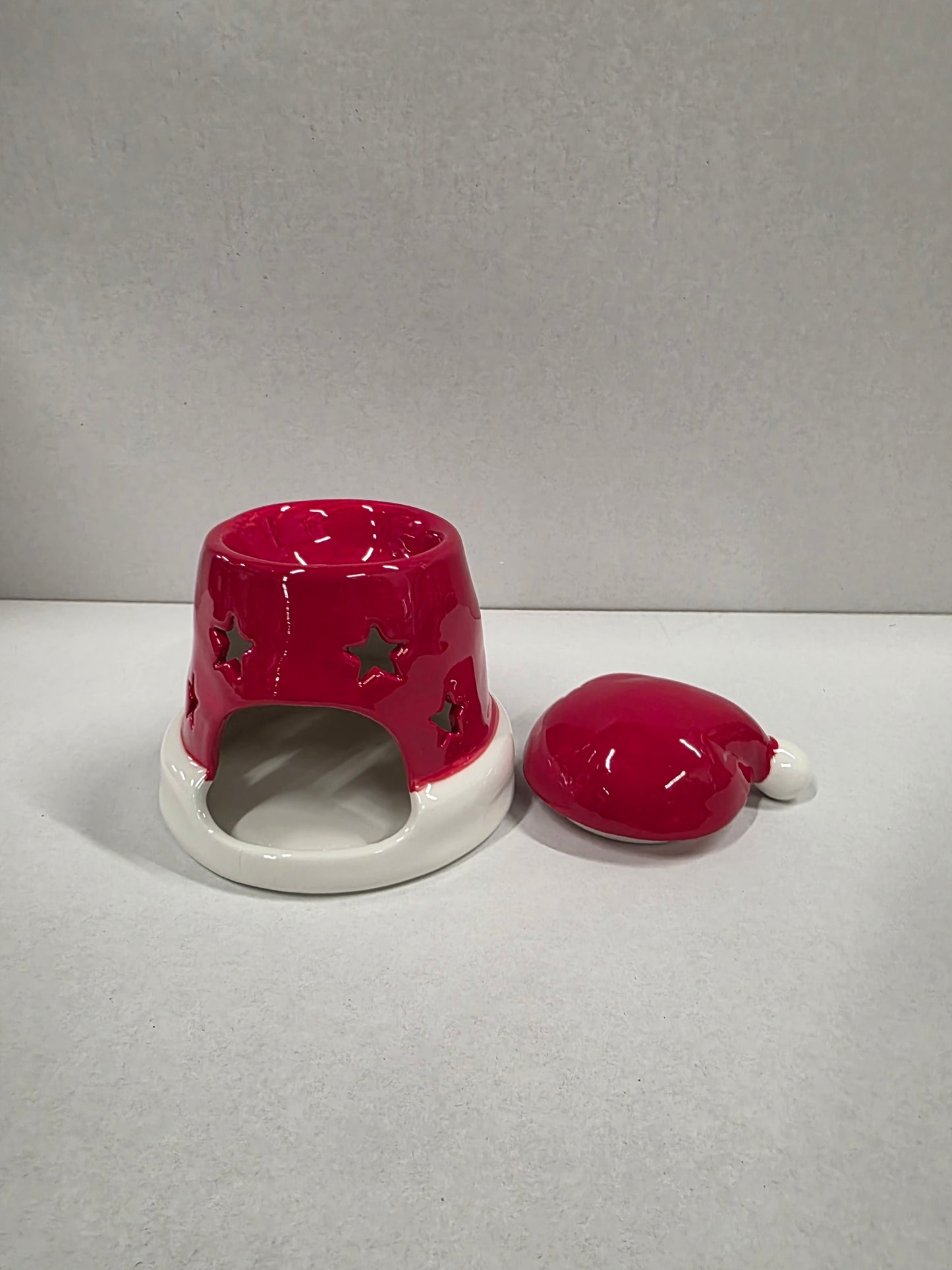 Santa Hat Oil Burner 12x11cm