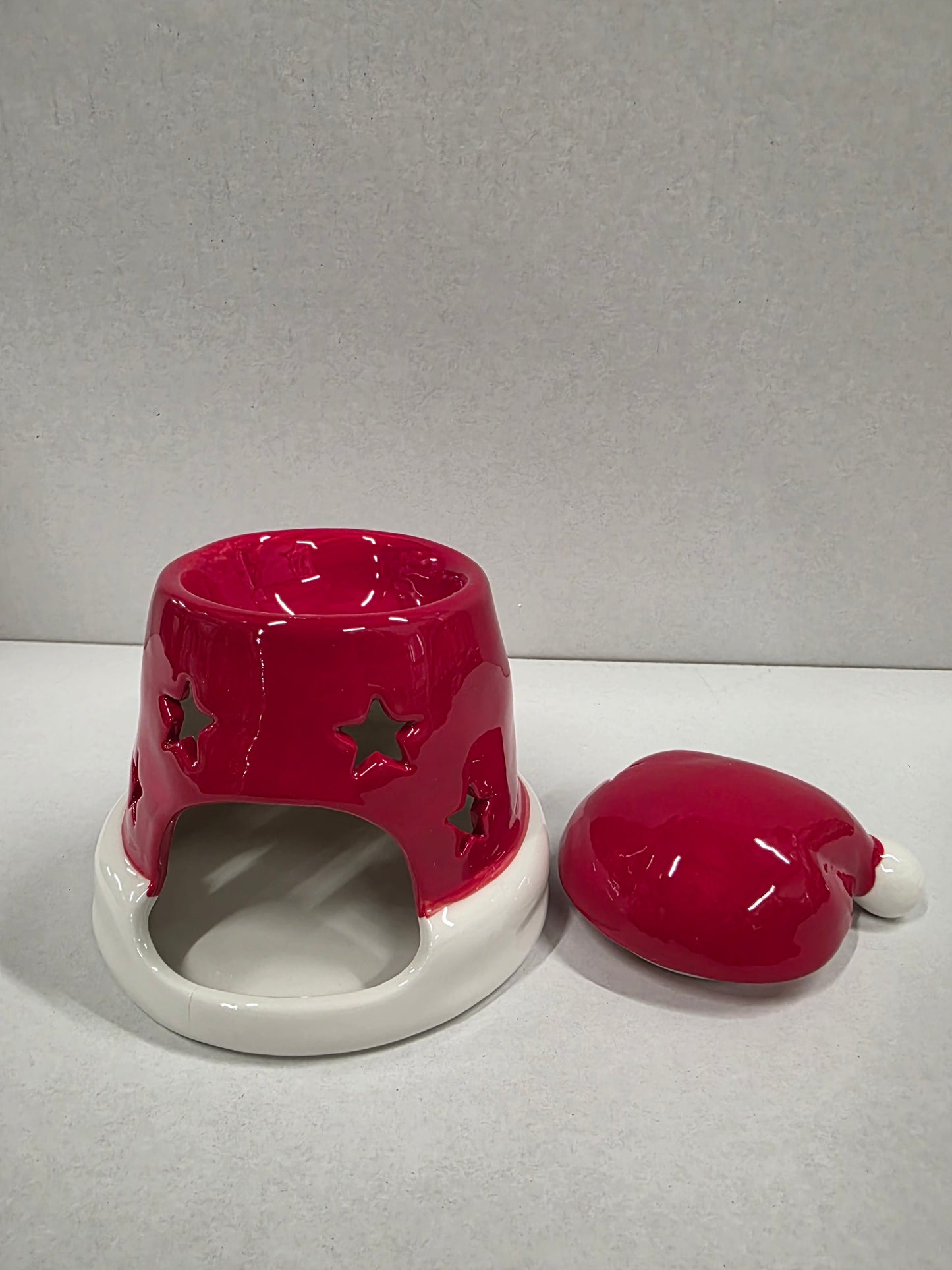 Santa Hat Oil Burner 12x11cm