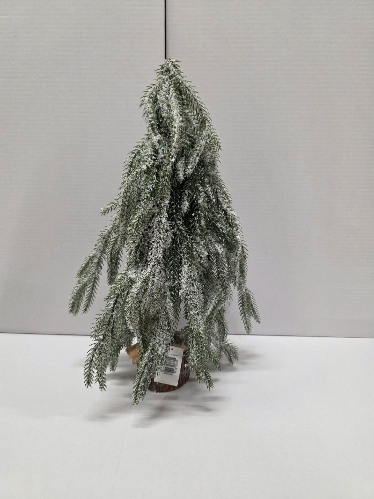 Tree Frosted With Snow 45x25cm