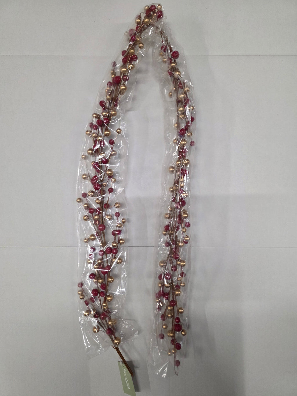Garland Classic Berry Red & Gold 150cm