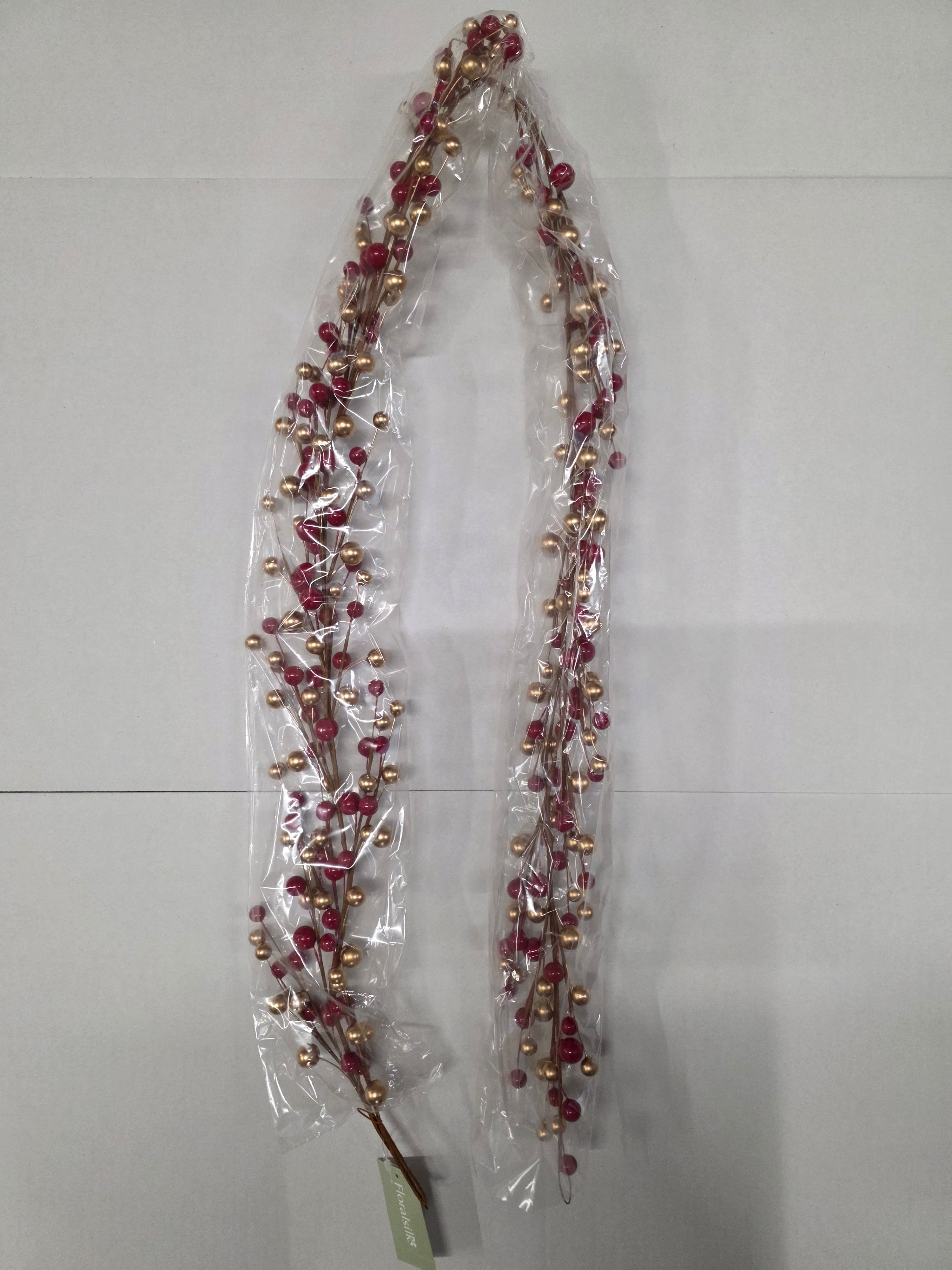 Garland Classic Berry Red & Gold 150cm