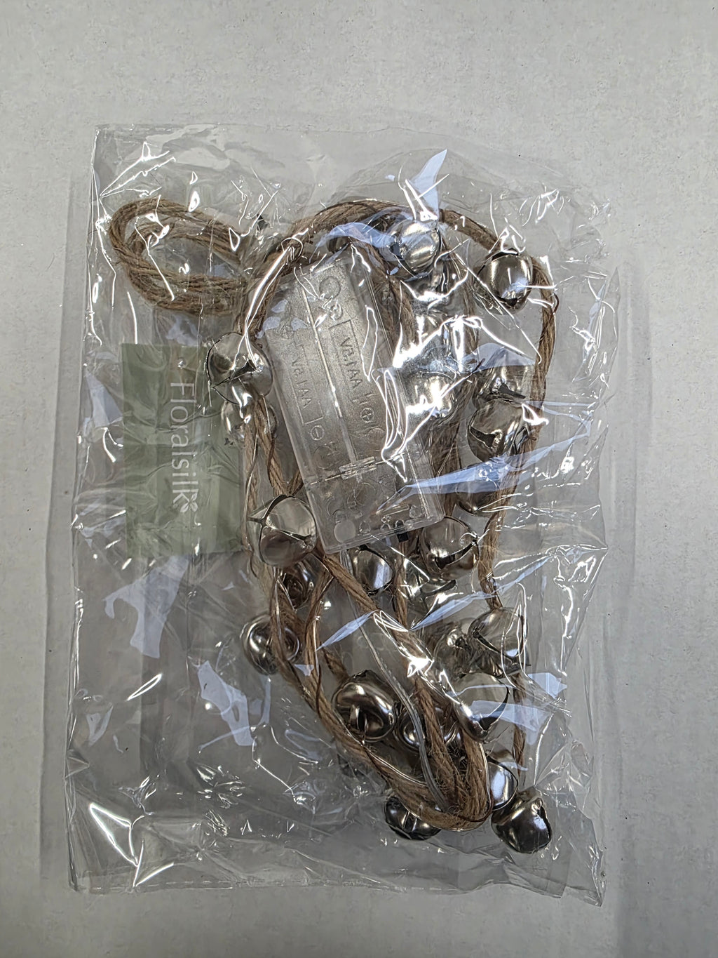 Garland L E D Bell Silver 180cm
