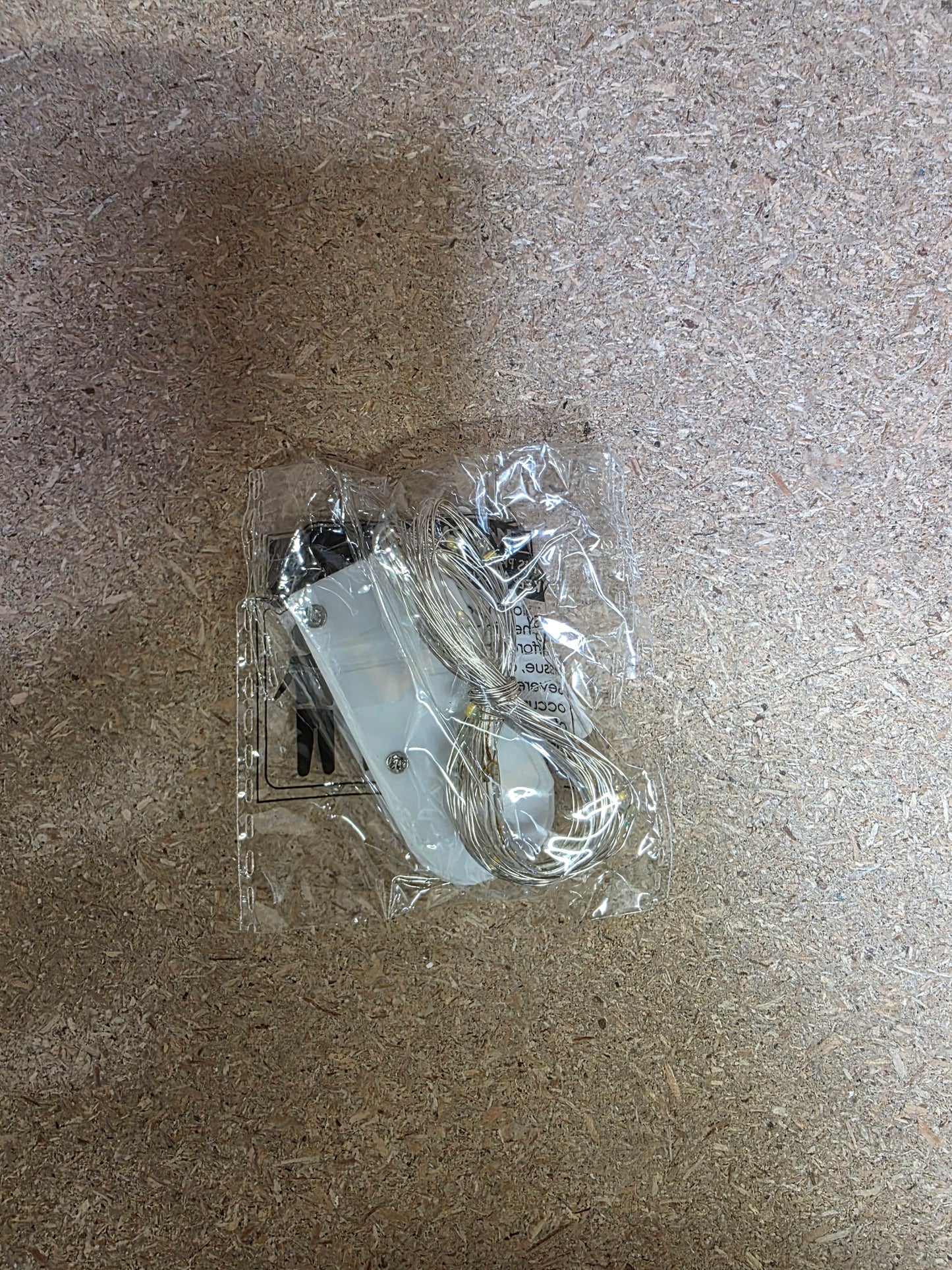 L E D Wire String Light 2m X20  (PACK OF 2)