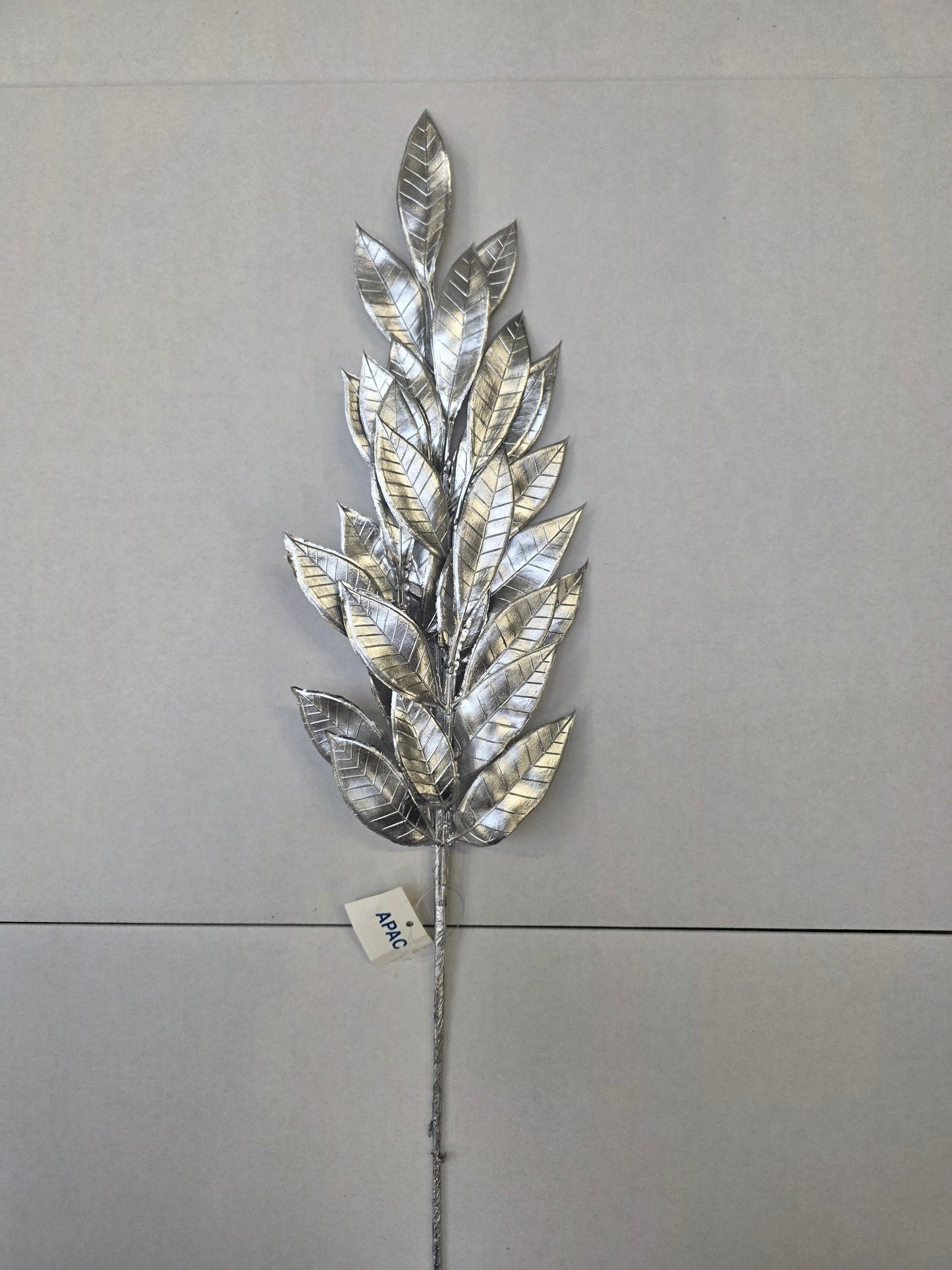 Metallic Laurel Leaf Spray Silver