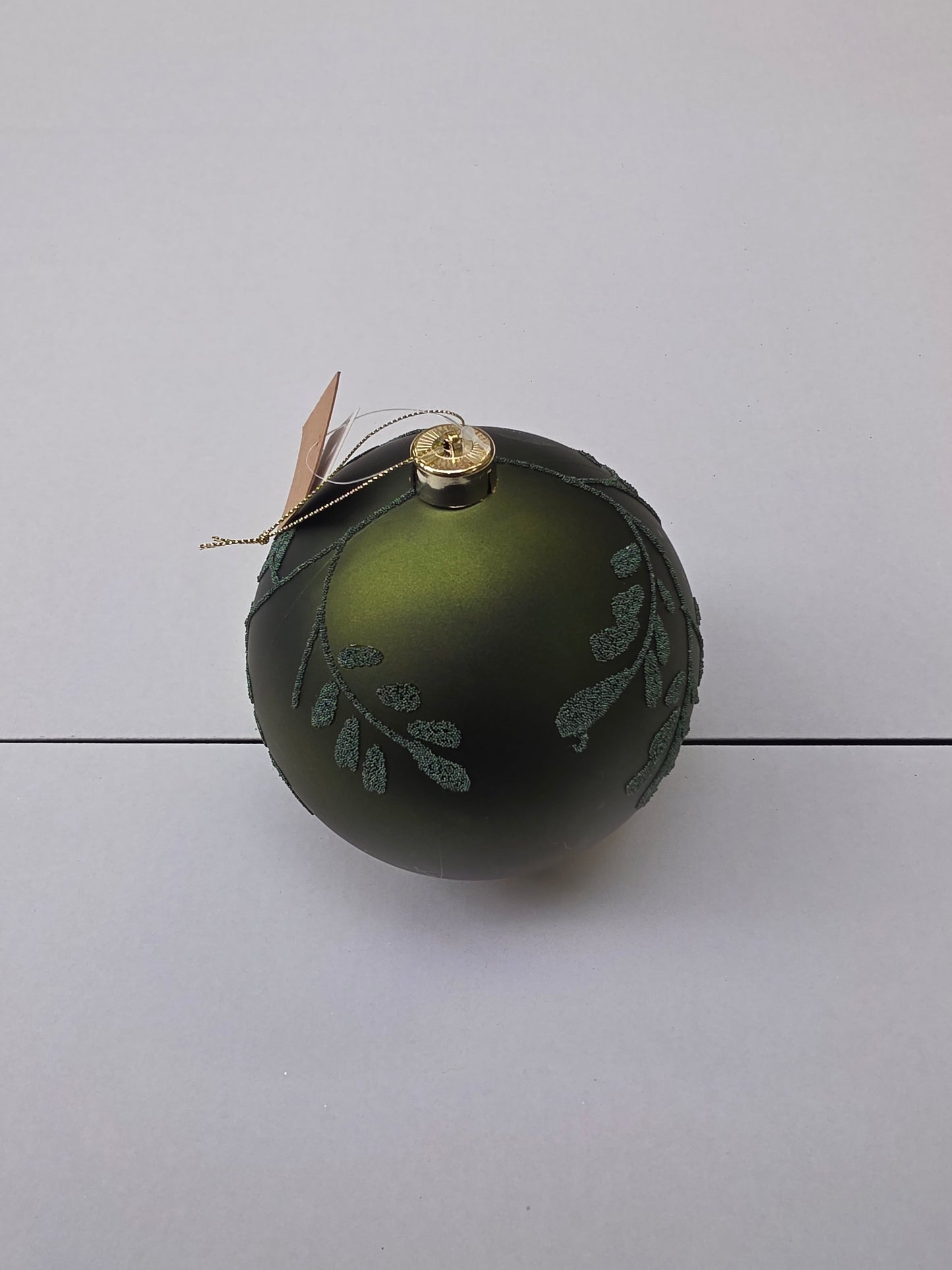 Bauble Leaf Dark Green 15cm