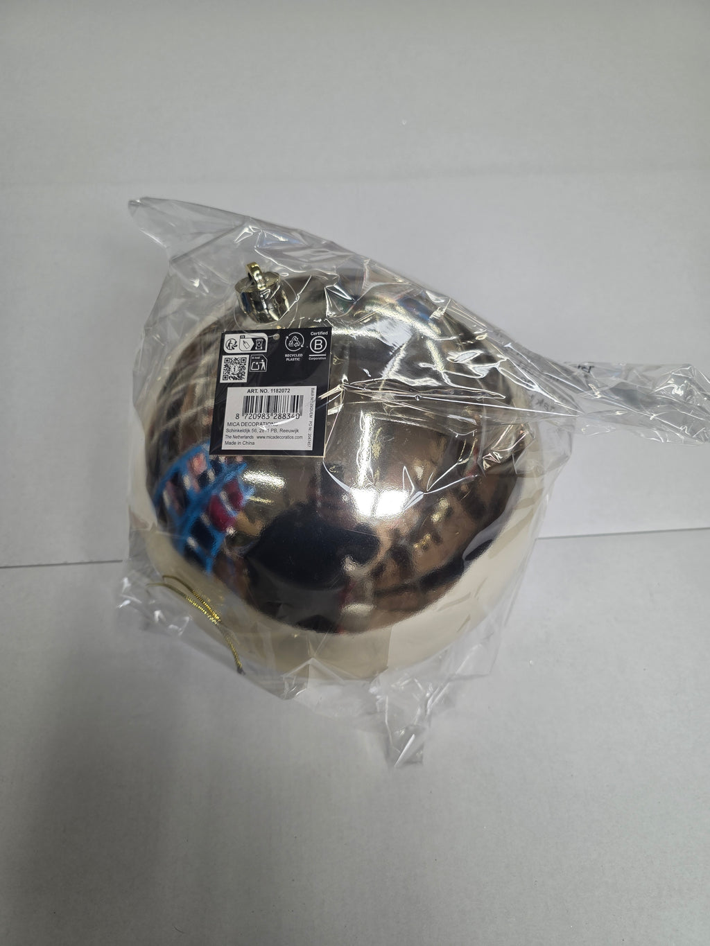 Bauble Unbreakable 25cm Shiny Champagne