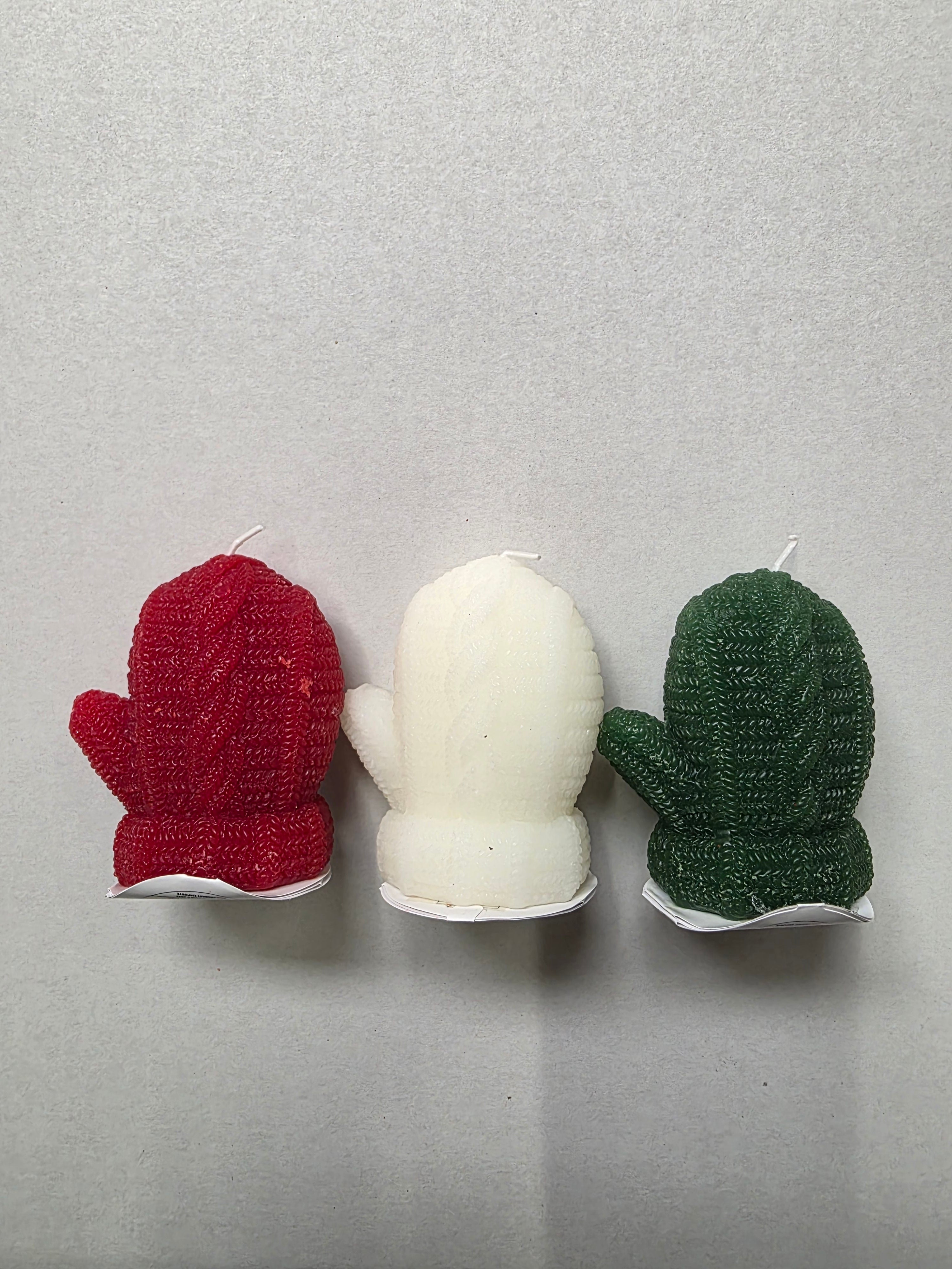 Mitten Candle 9cm X1  (PACK OF 3)