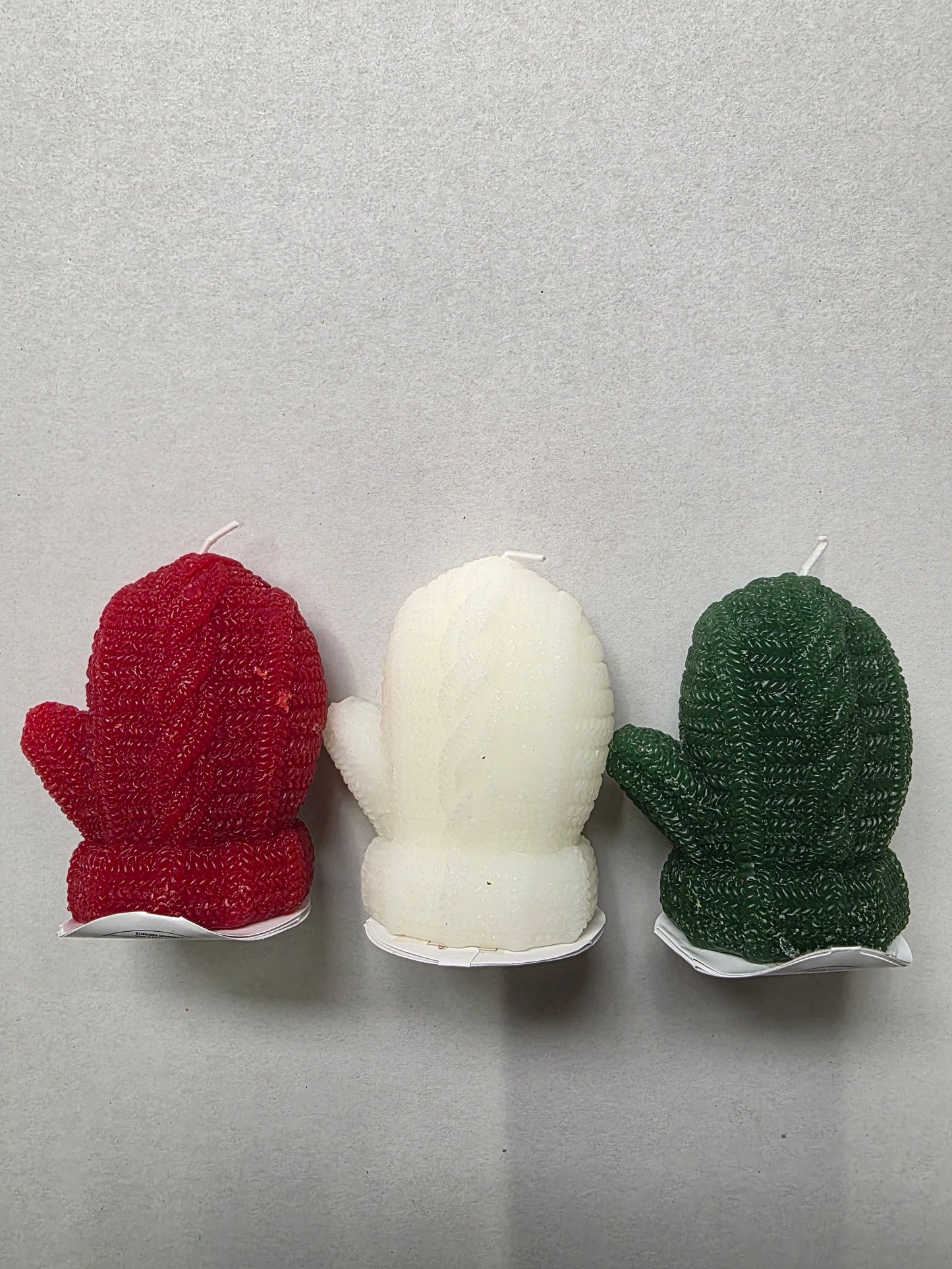 Mitten Candle 9cm X1  (PACK OF 3)
