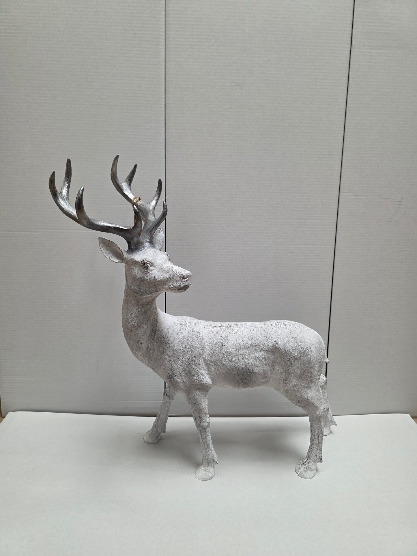 Deer Buck White 58cm