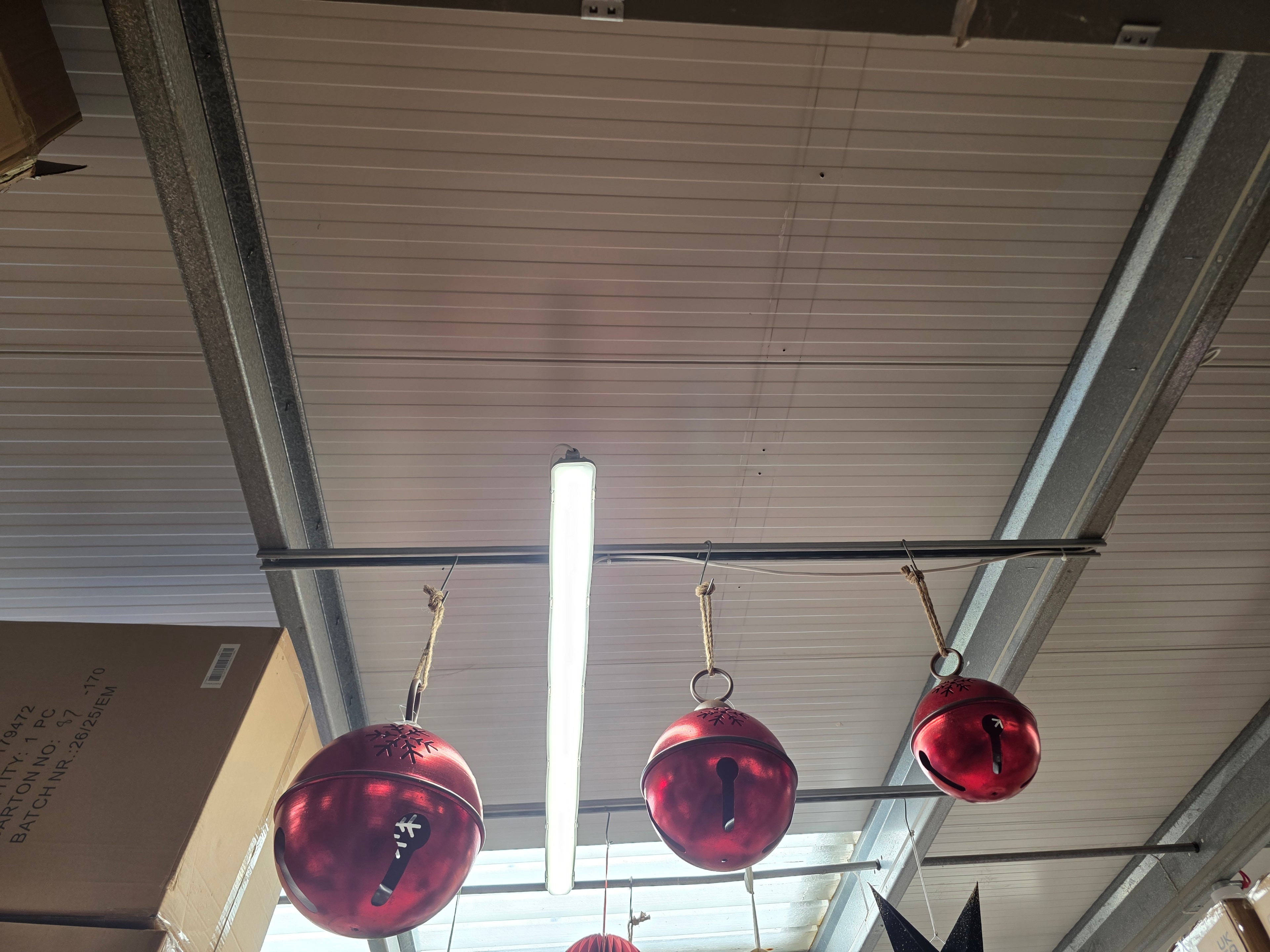 Hanger Snow Bell Set Of 3 Red