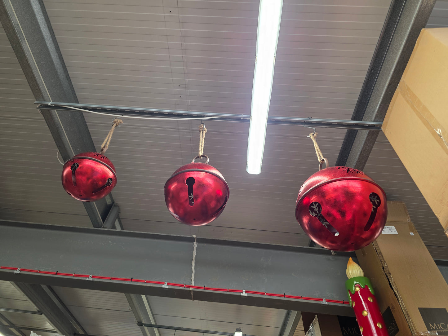 Hanger Snow Bell Set Of 3 Red