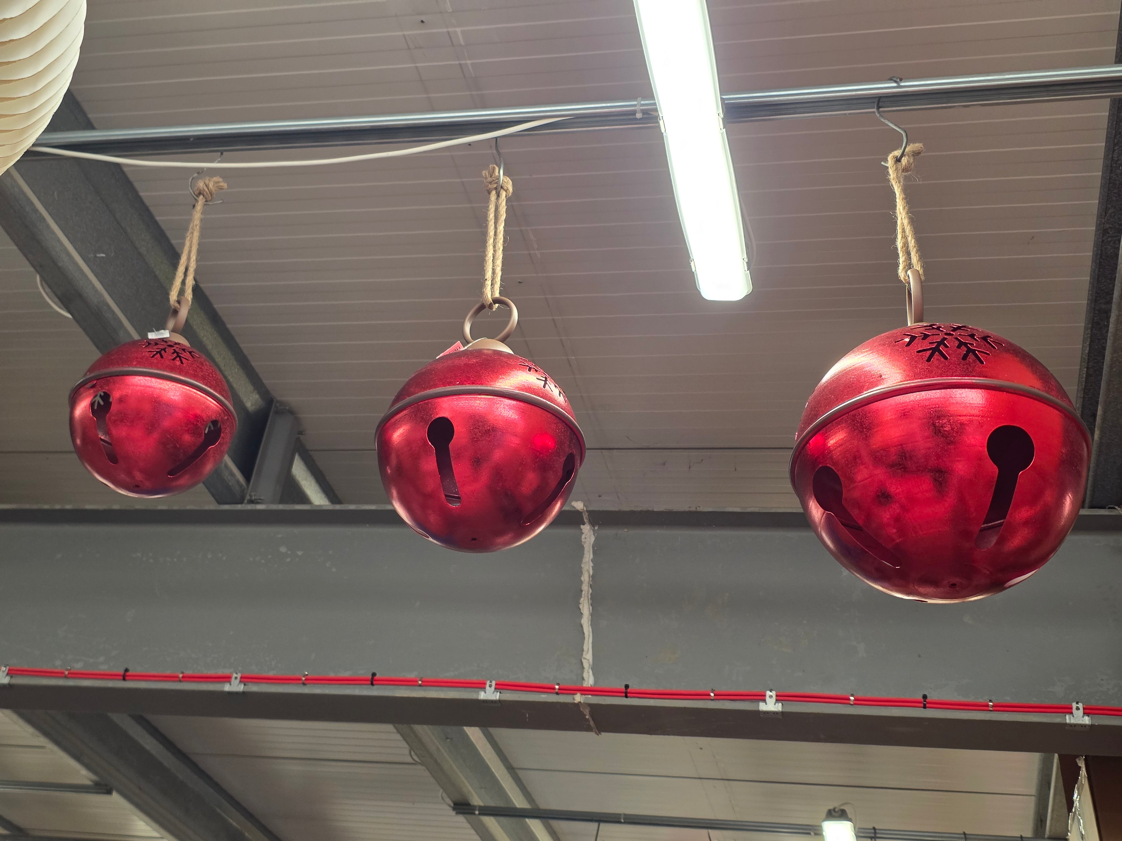 Hanger Snow Bell Set Of 3 Red