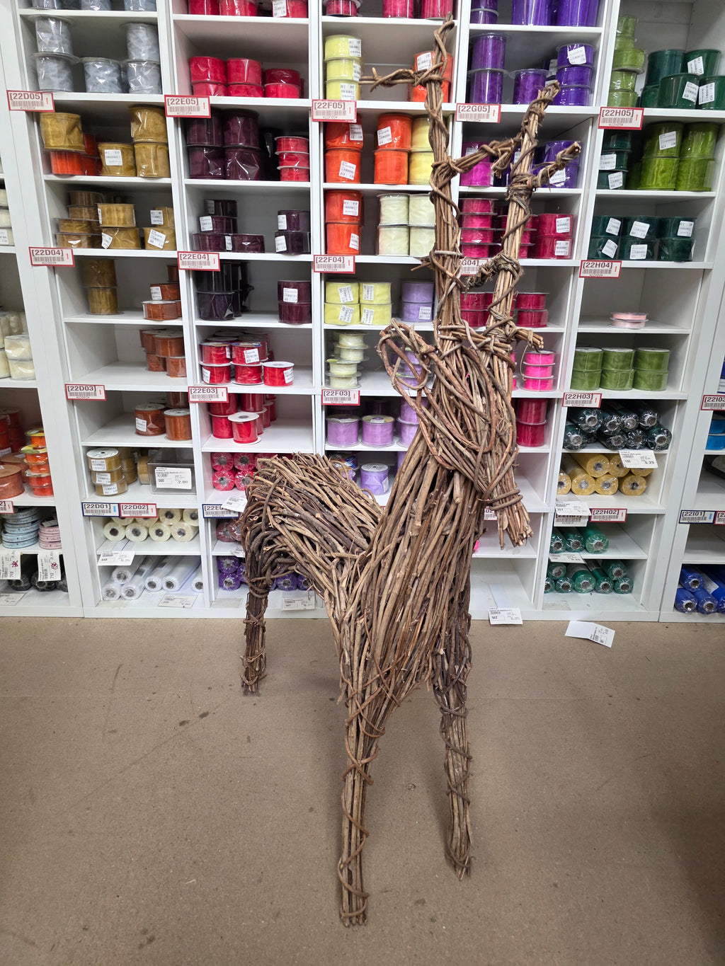 Reindeer Standing Vine 137cm
