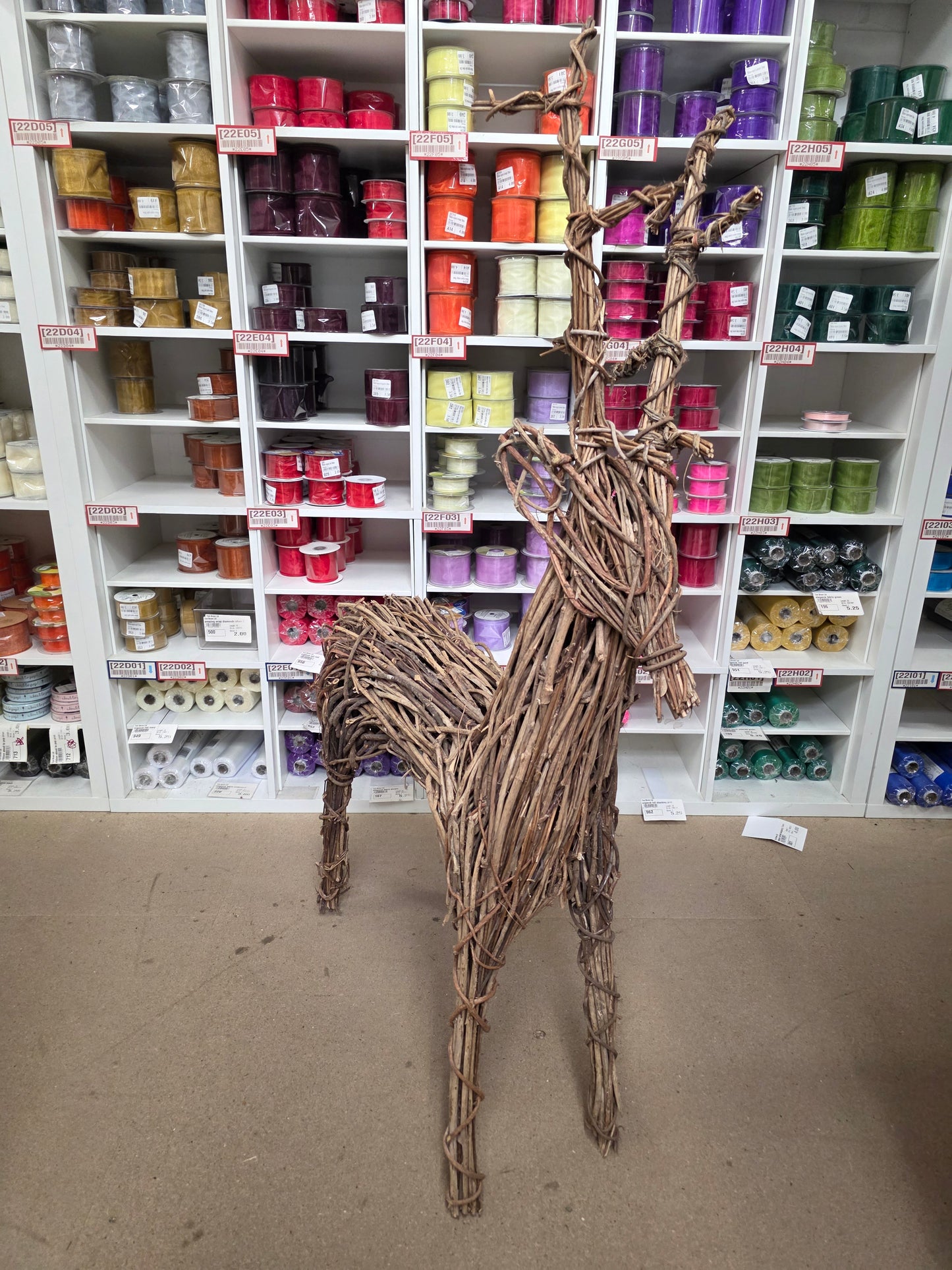 Reindeer Standing Vine 137cm