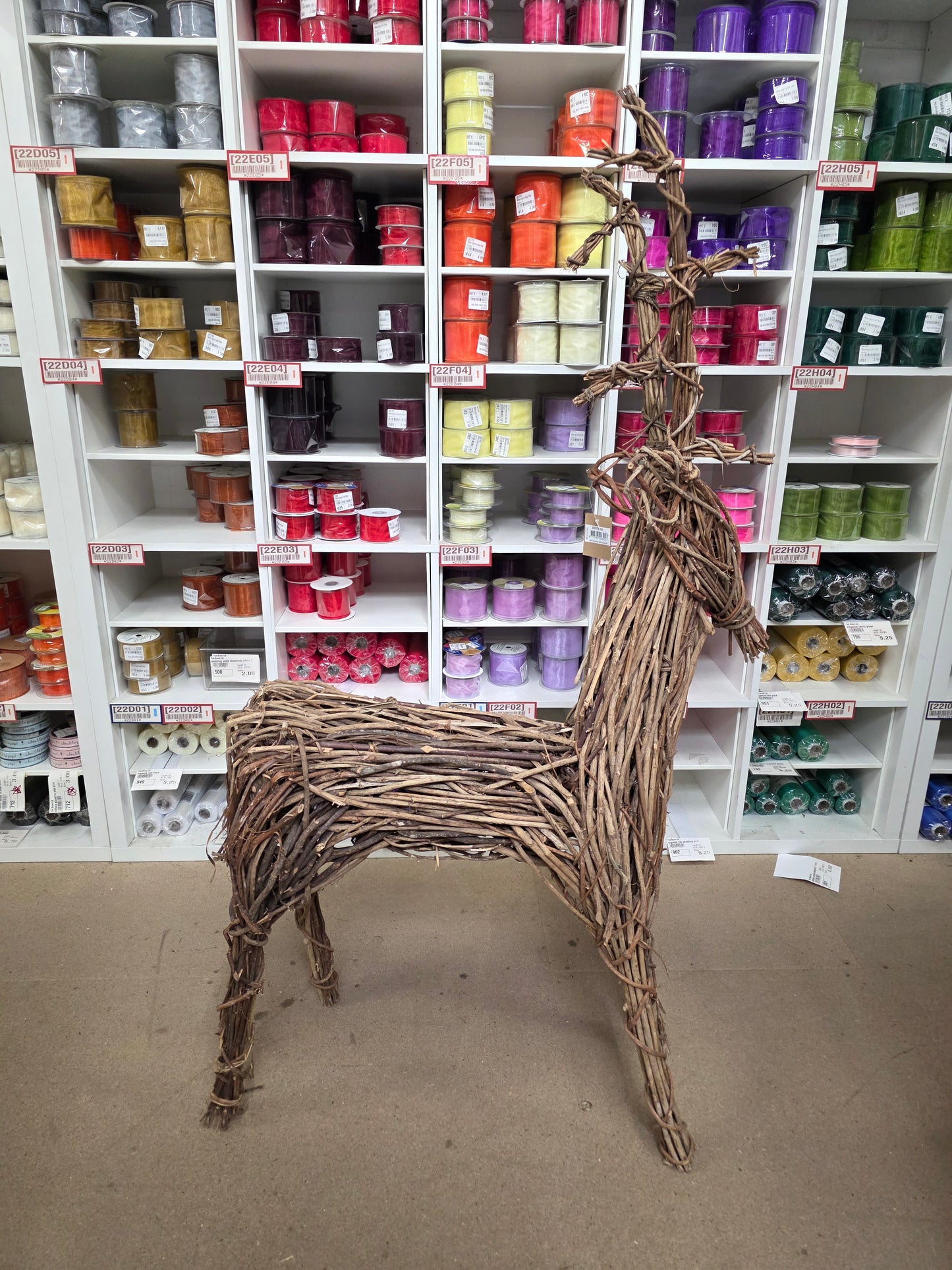 Reindeer Standing Vine 137cm