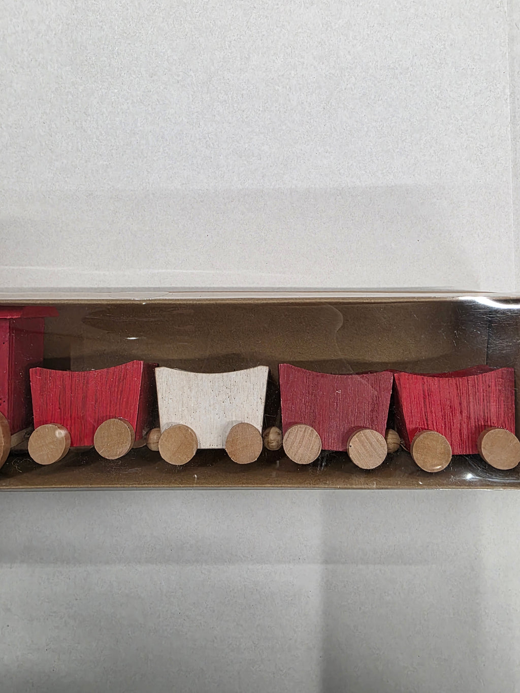 Wooden Train With Pots Red 35cm