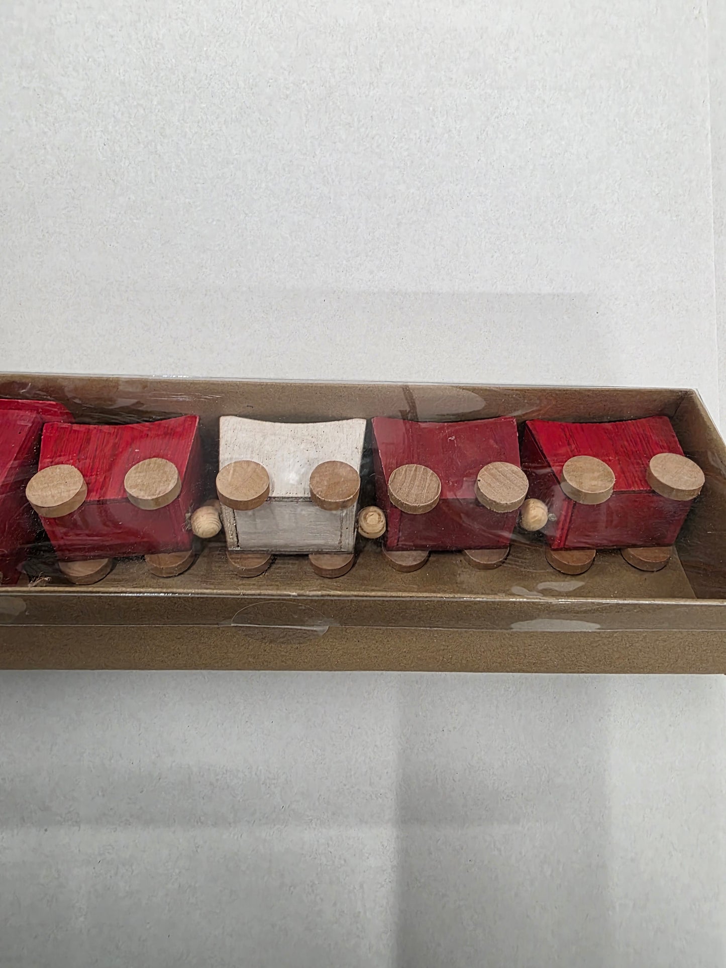 Wooden Train With Pots Red 35cm