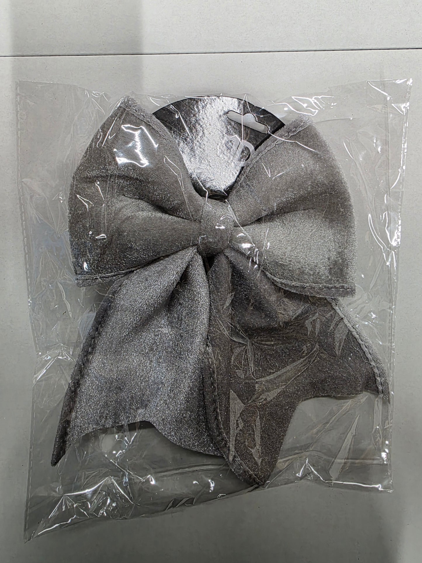 Bow Velvet Grey 20x24cm  (PACK OF 3)