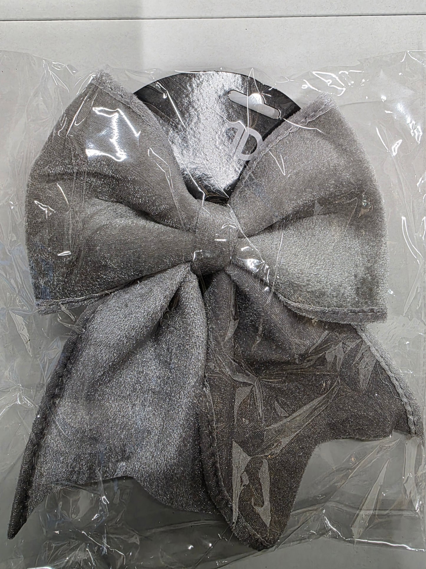 Bow Velvet Grey 20x24cm  (PACK OF 3)