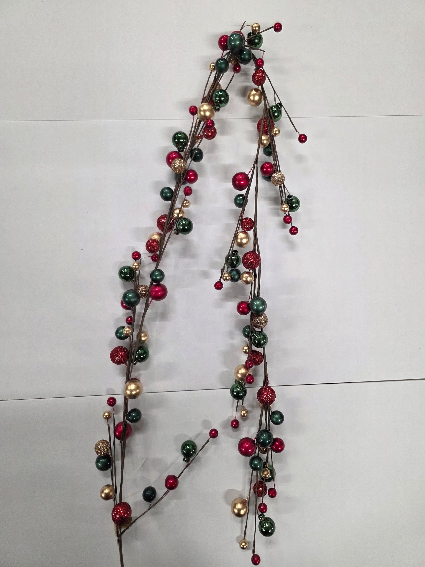 Garland Bauble Green, Gold & Red 150cm