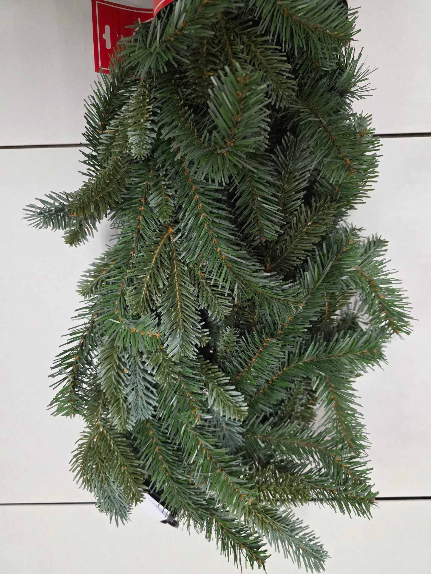 Garland L E D Blue Spruce 275cm