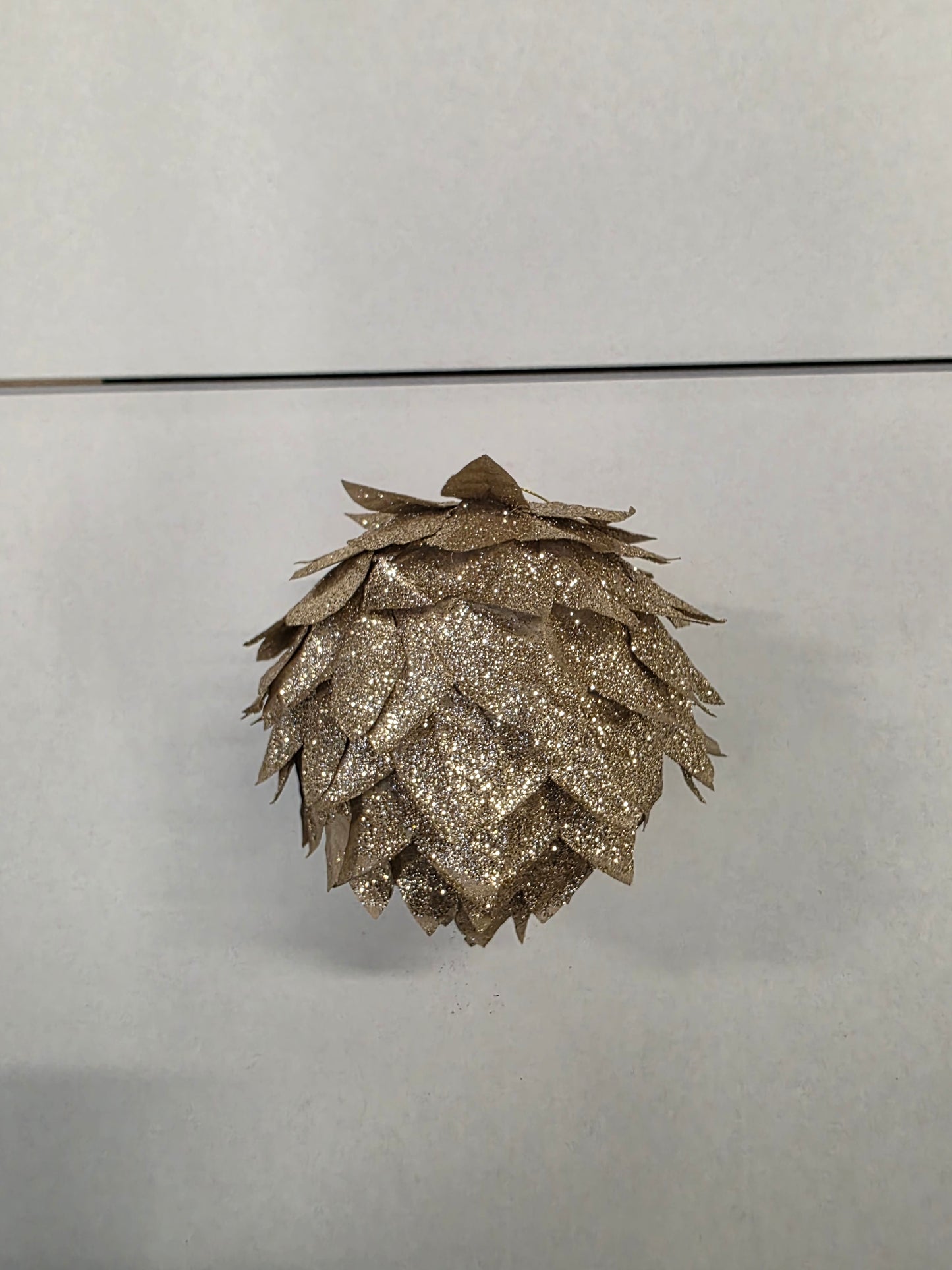 Hanger Leaf 15cm Gold