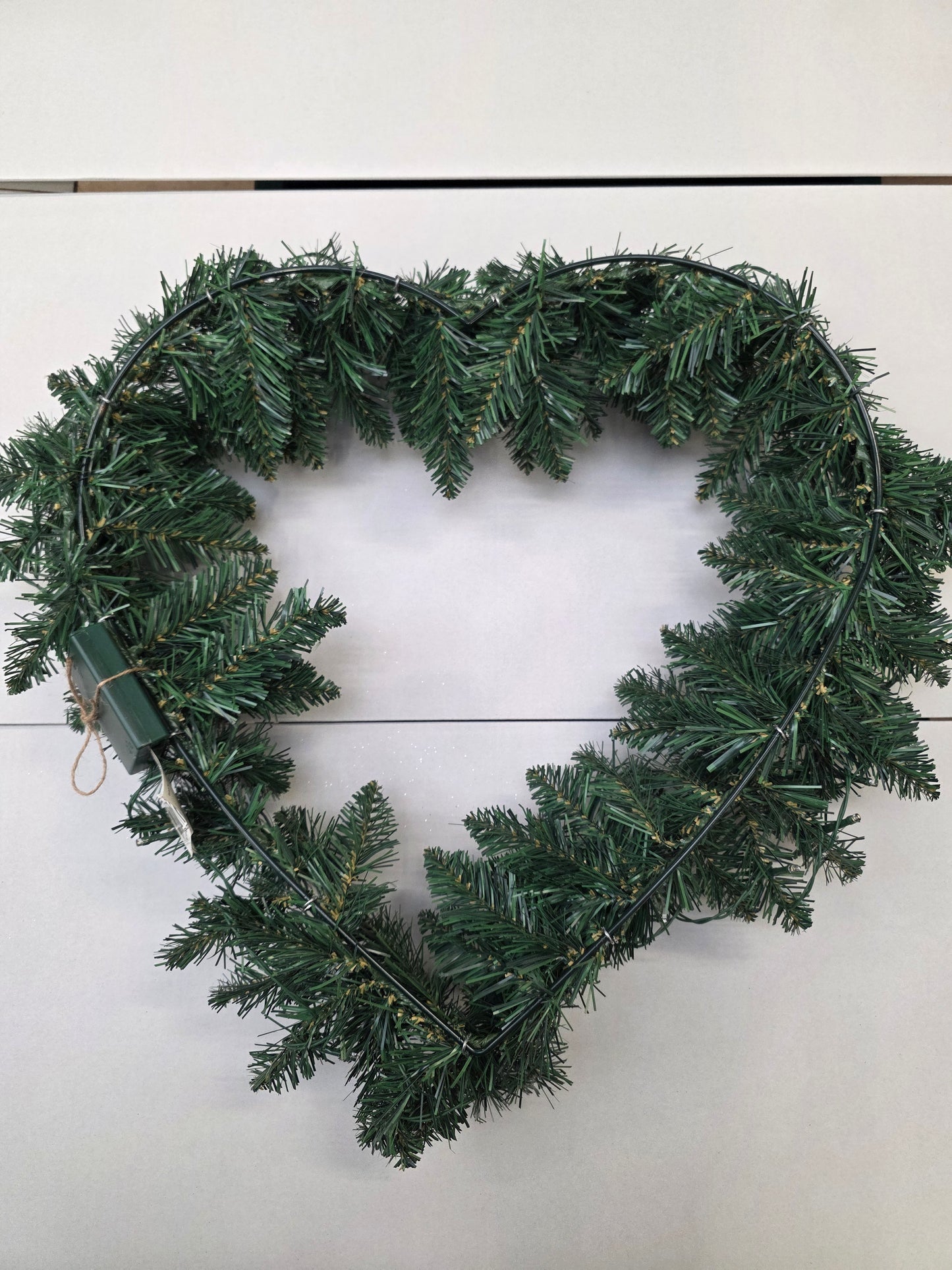 Wreath Heart L E D Green 60cm