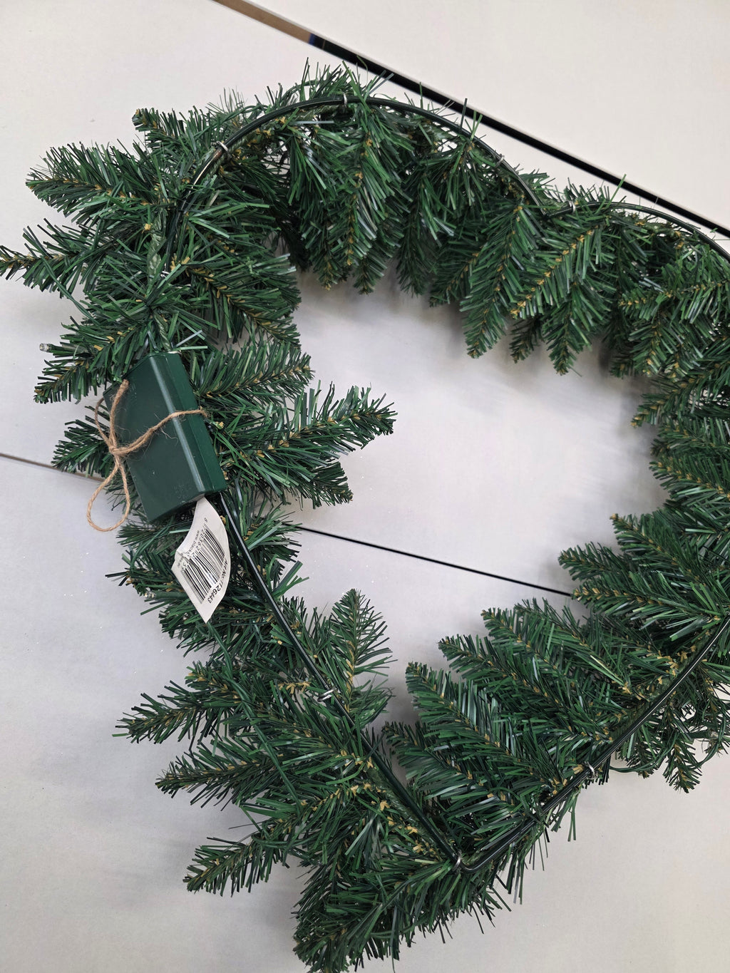Wreath Heart L E D Green 60cm