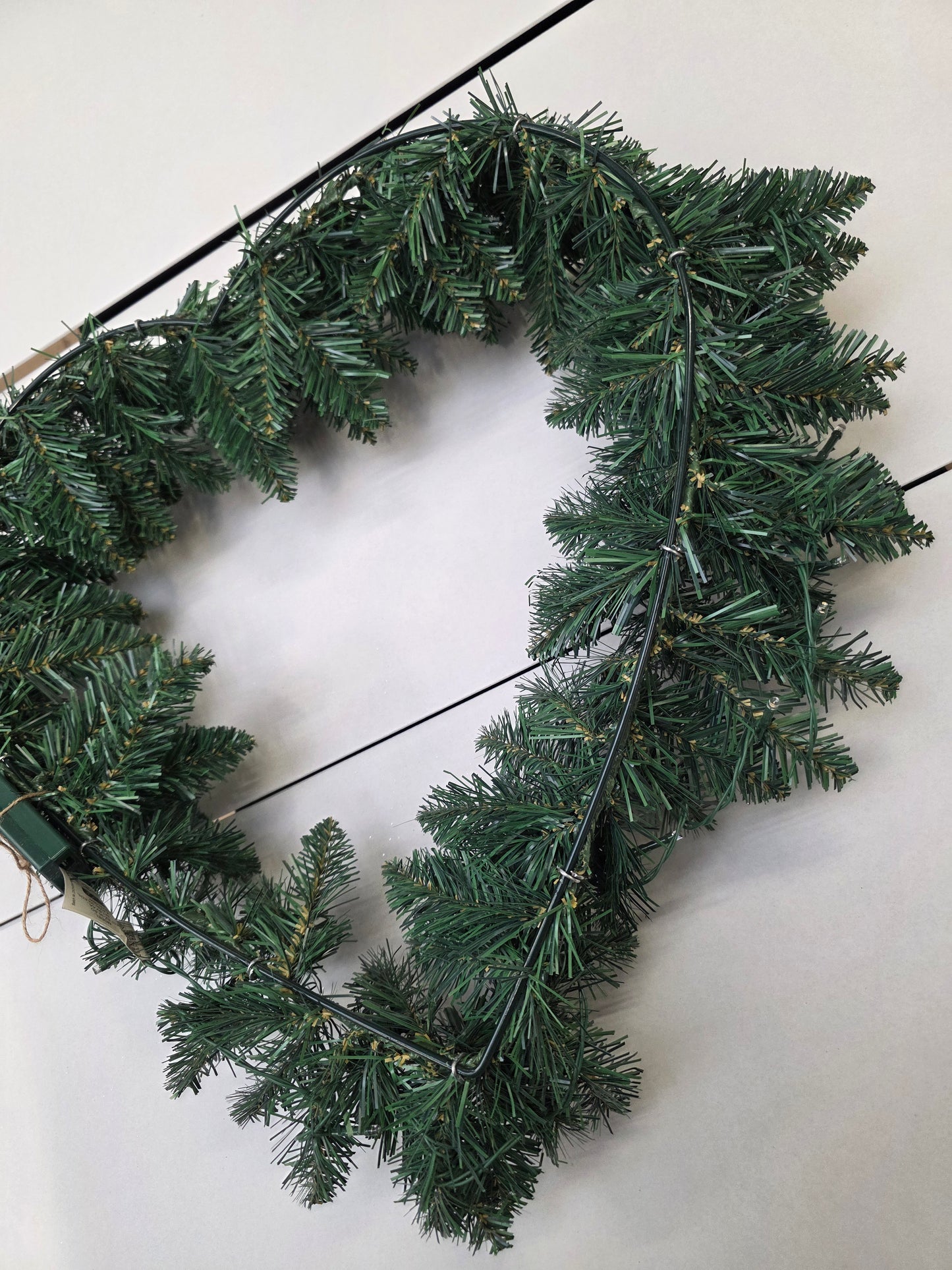 Wreath Heart L E D Green 60cm