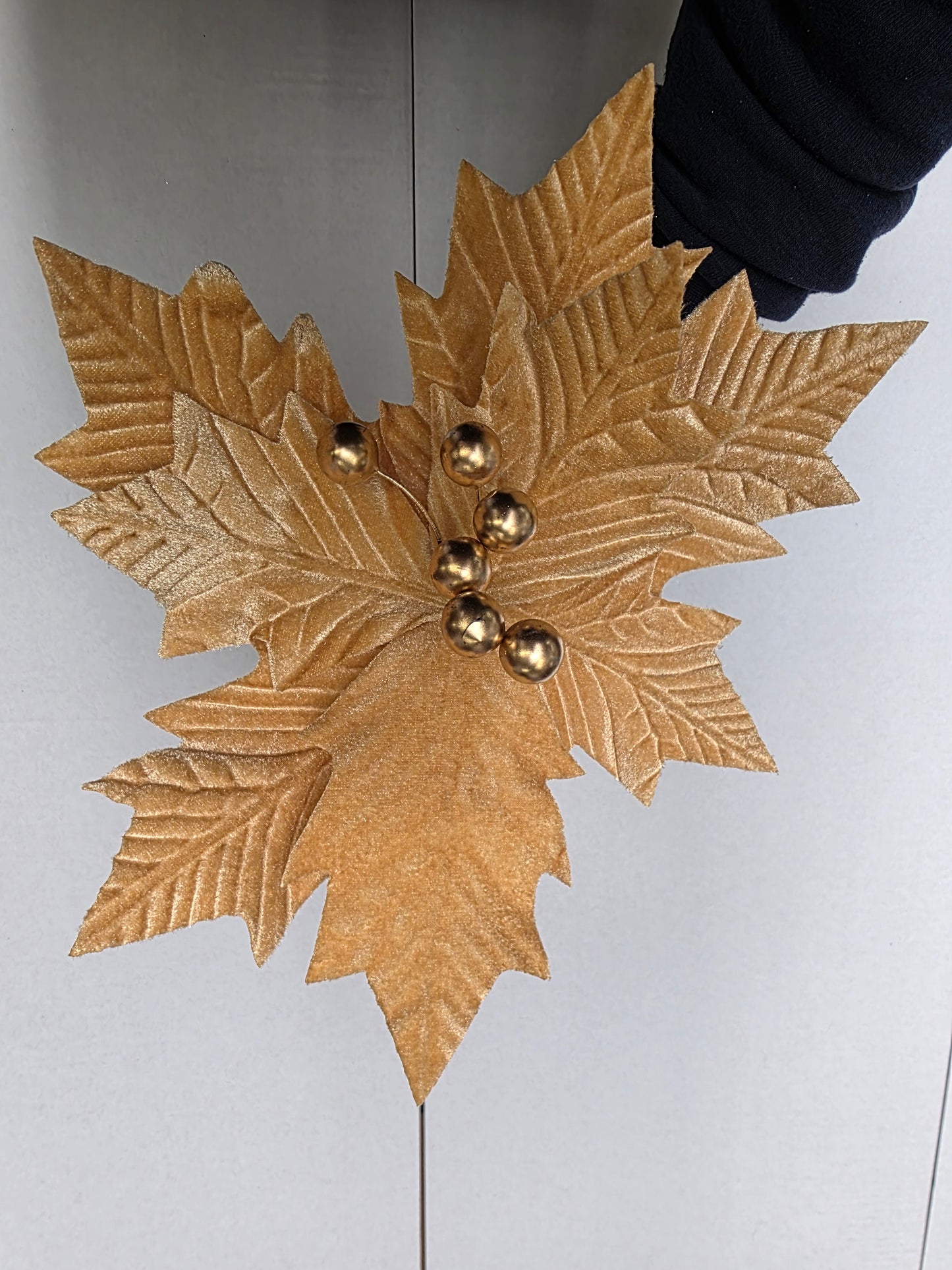 Poinsettia 45cm Gold