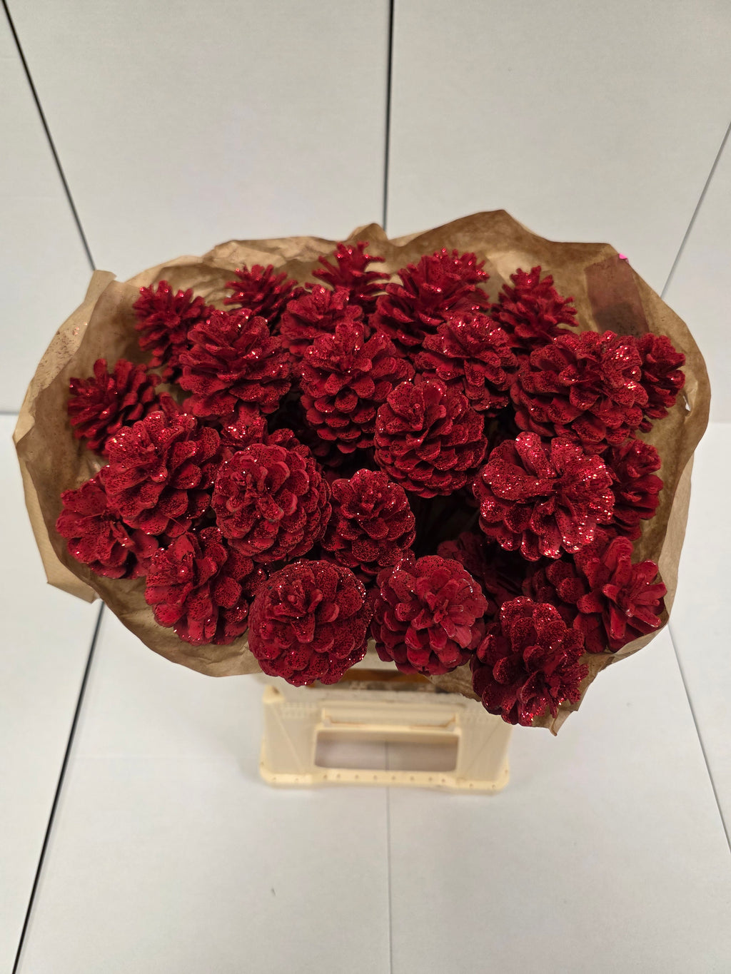 Dried Pine Cone Red Glitter