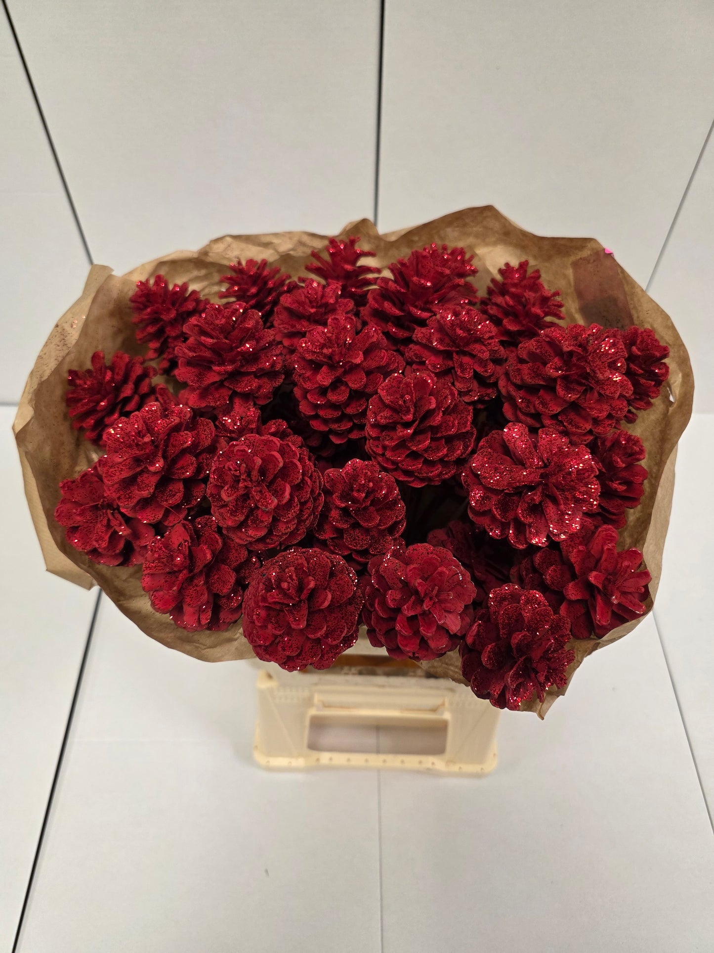 Dried Pine Cone Red Glitter