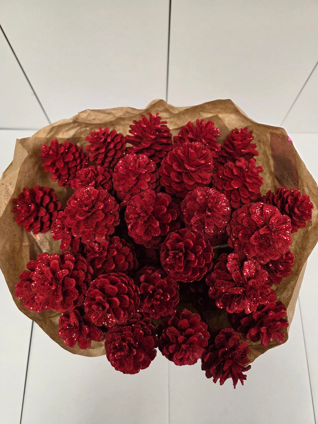 Dried Pine Cone Red Glitter