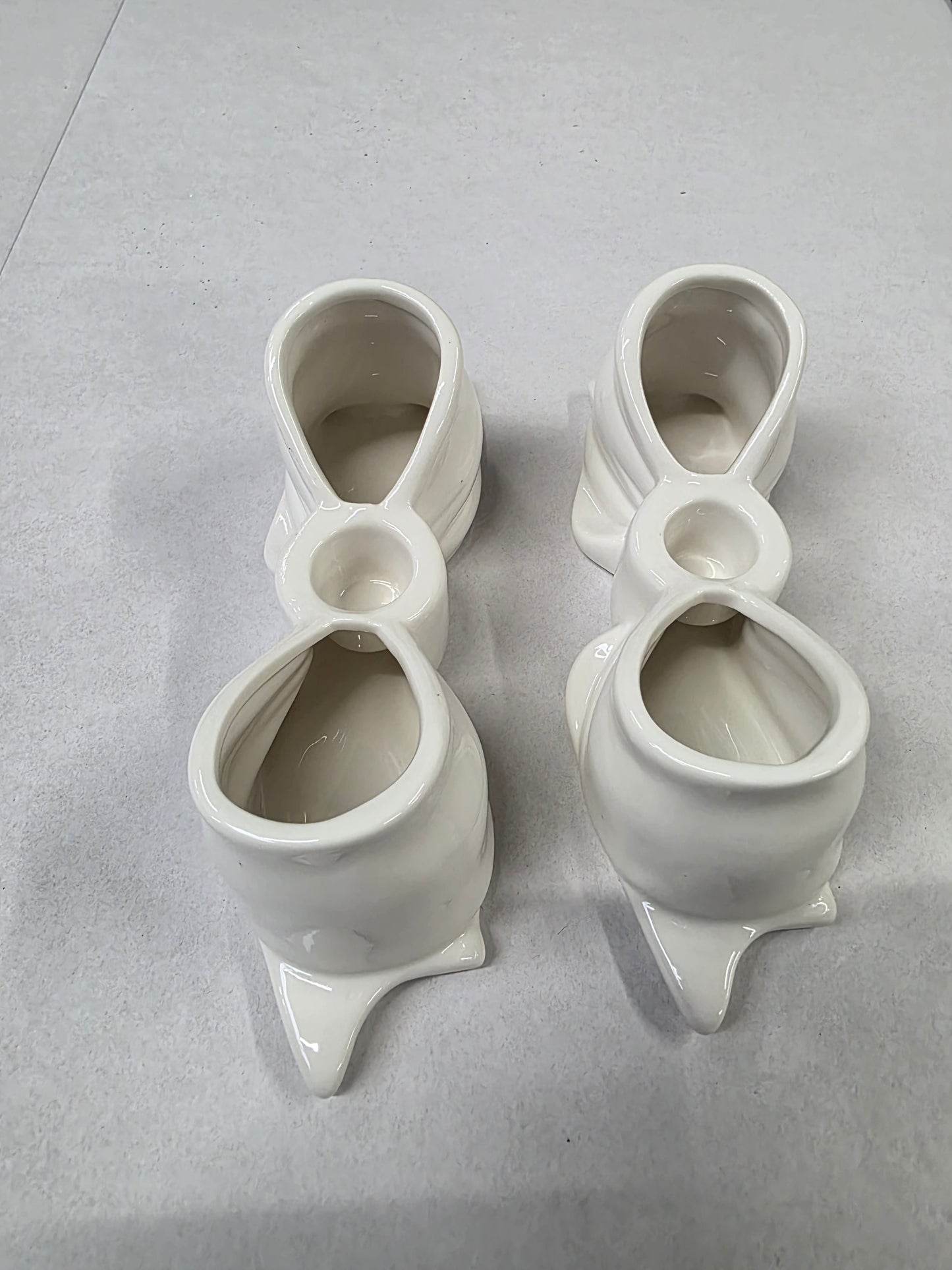 Porcelain White Bow Candle Holder 20cm