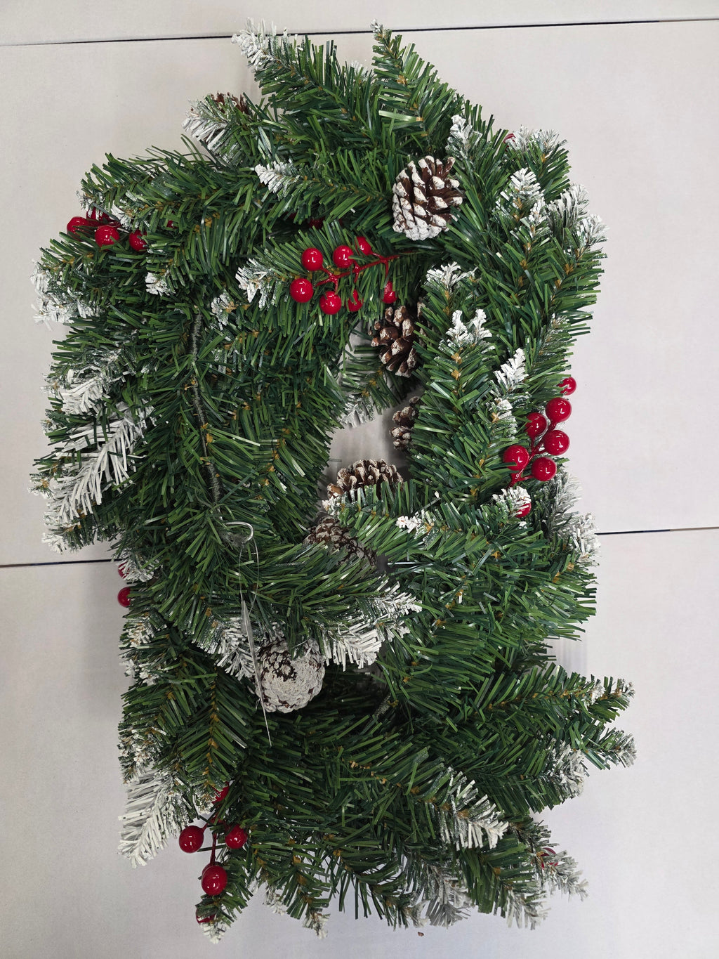 Garland Berry And Cones 200cm