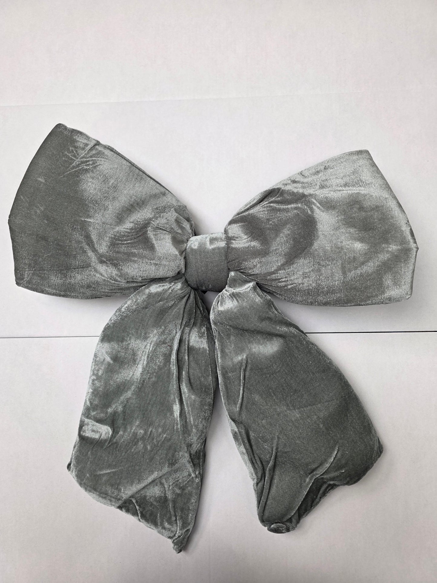 Plush Bow Grey 68cm