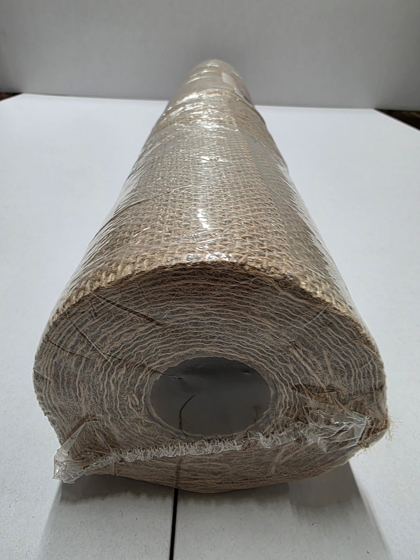 Hessian Roll 77 Centimetre