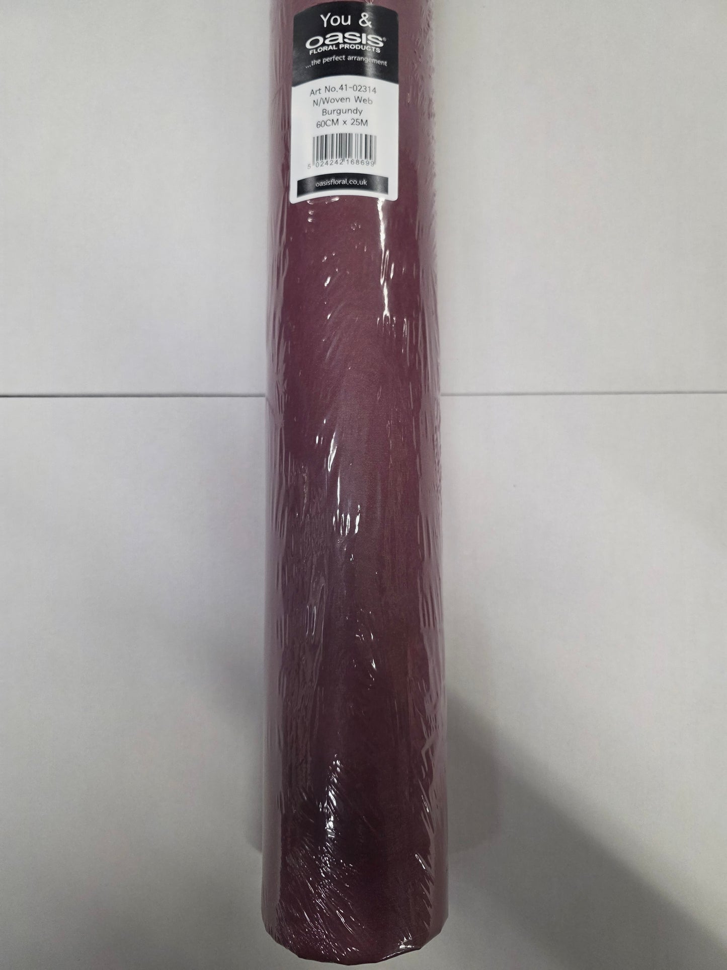Non Woven Web Wrap Burgundy