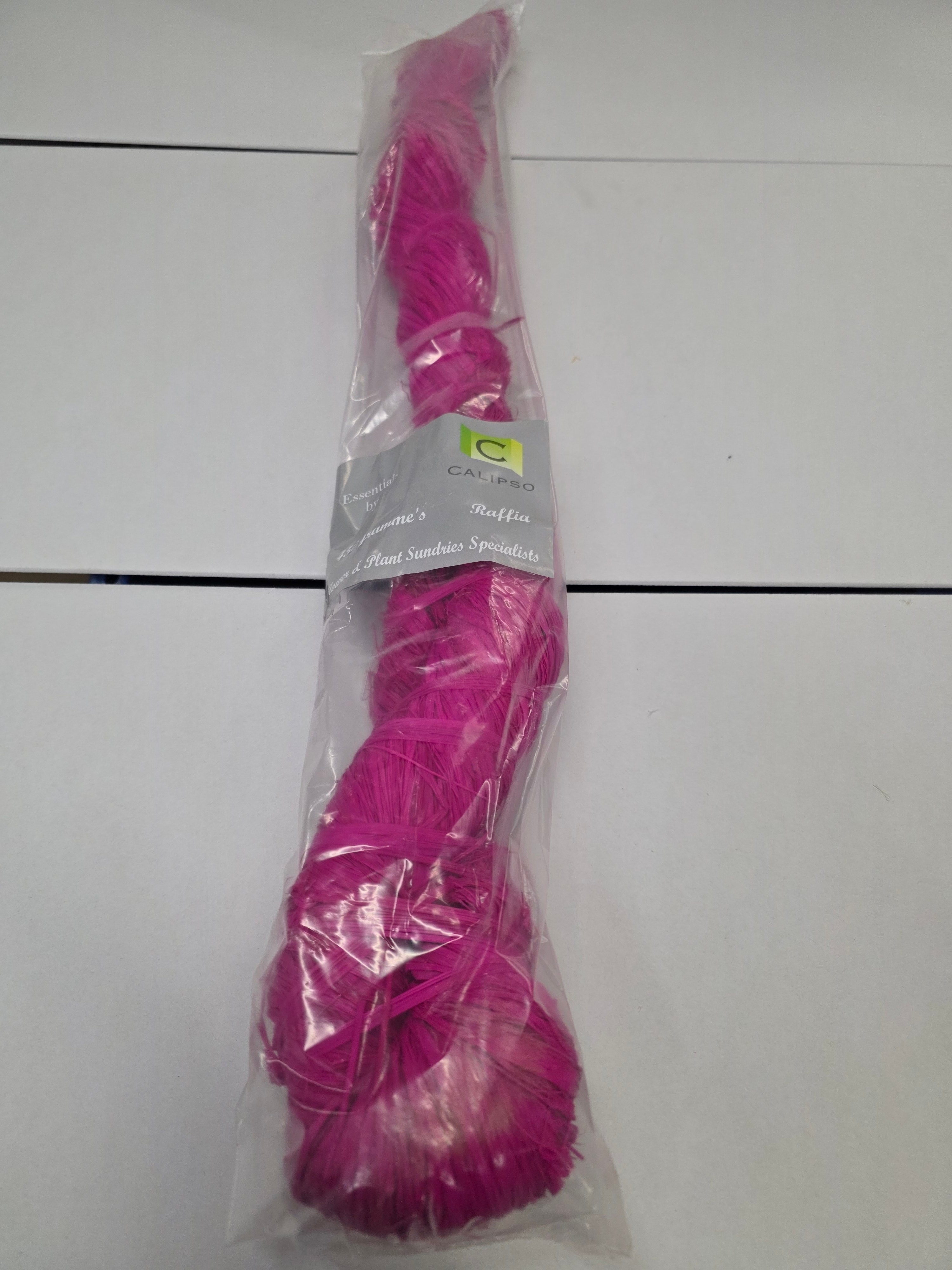 Raffia 450 Gram Hot Pink