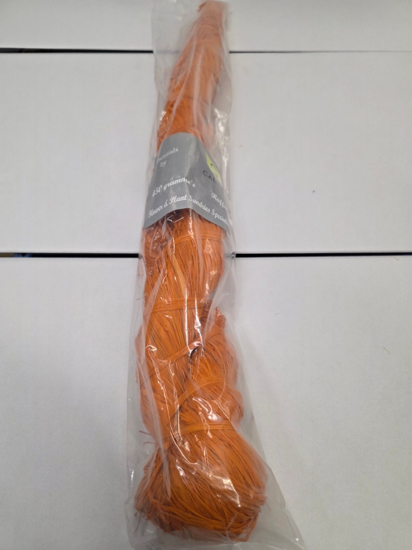 Raffia 450 Gram Orange Hank
