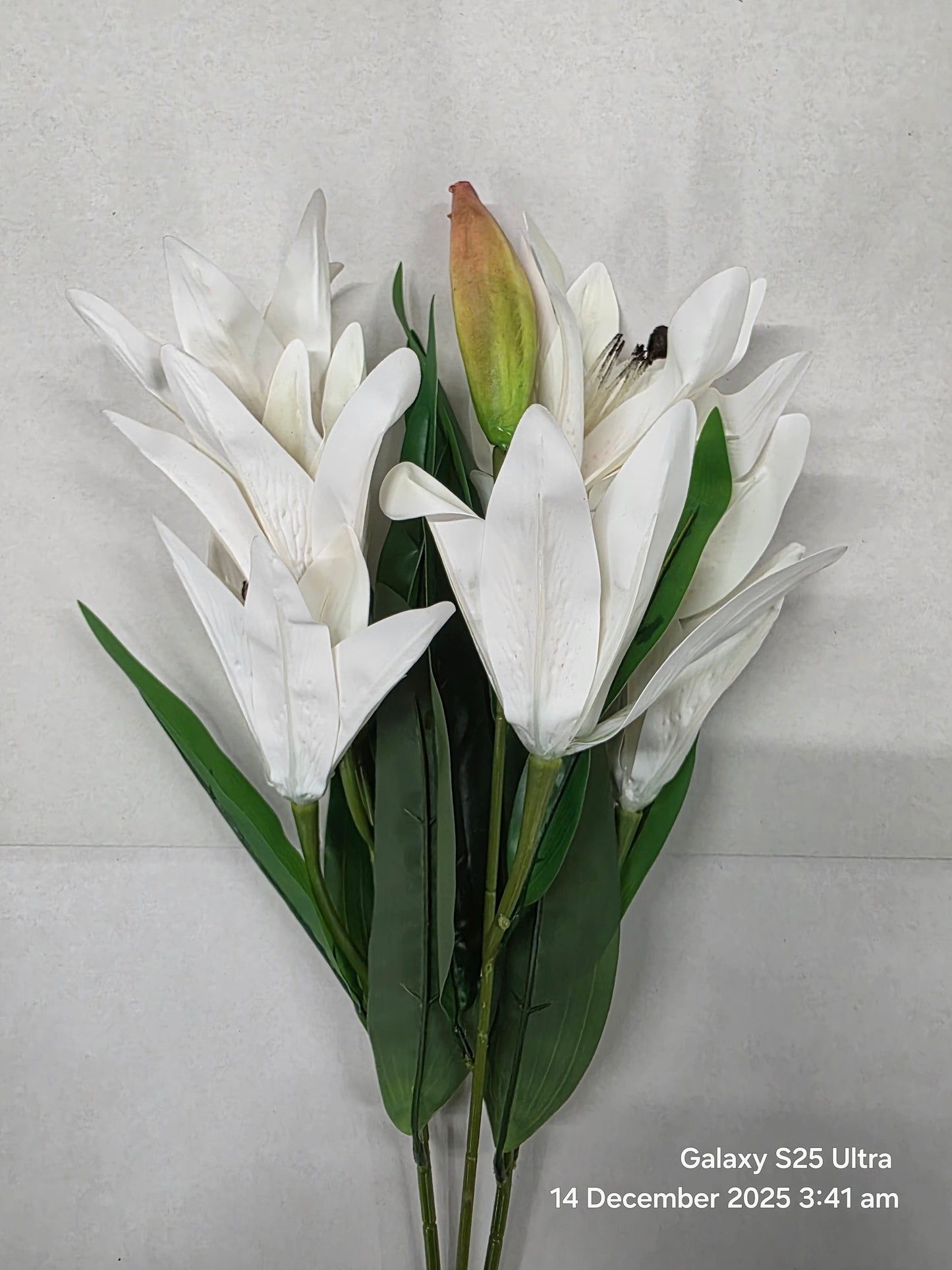 Artificial Lily Bush White