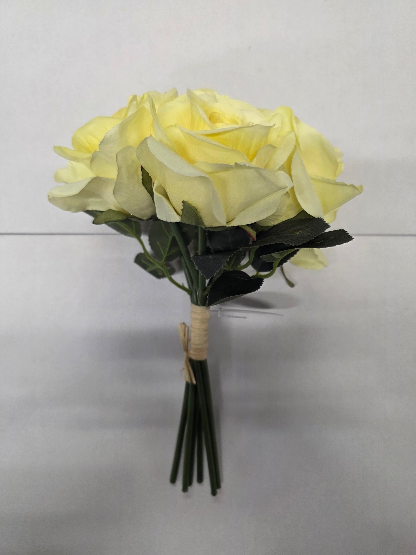Eugenie Rose Bunch X 6 Pale Yellow (PACK OF 3)