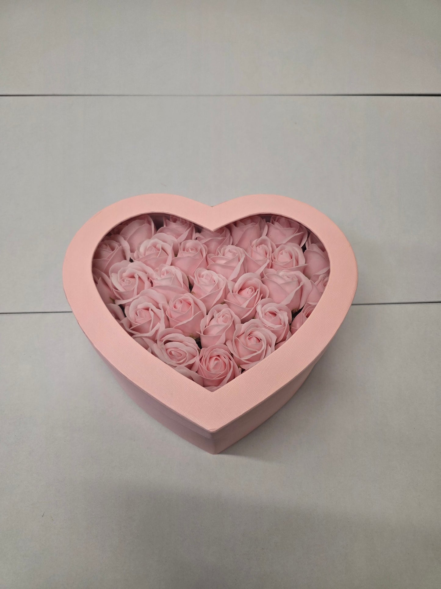 Artificial Heart Rose Box Pink 27x24x11.5cm