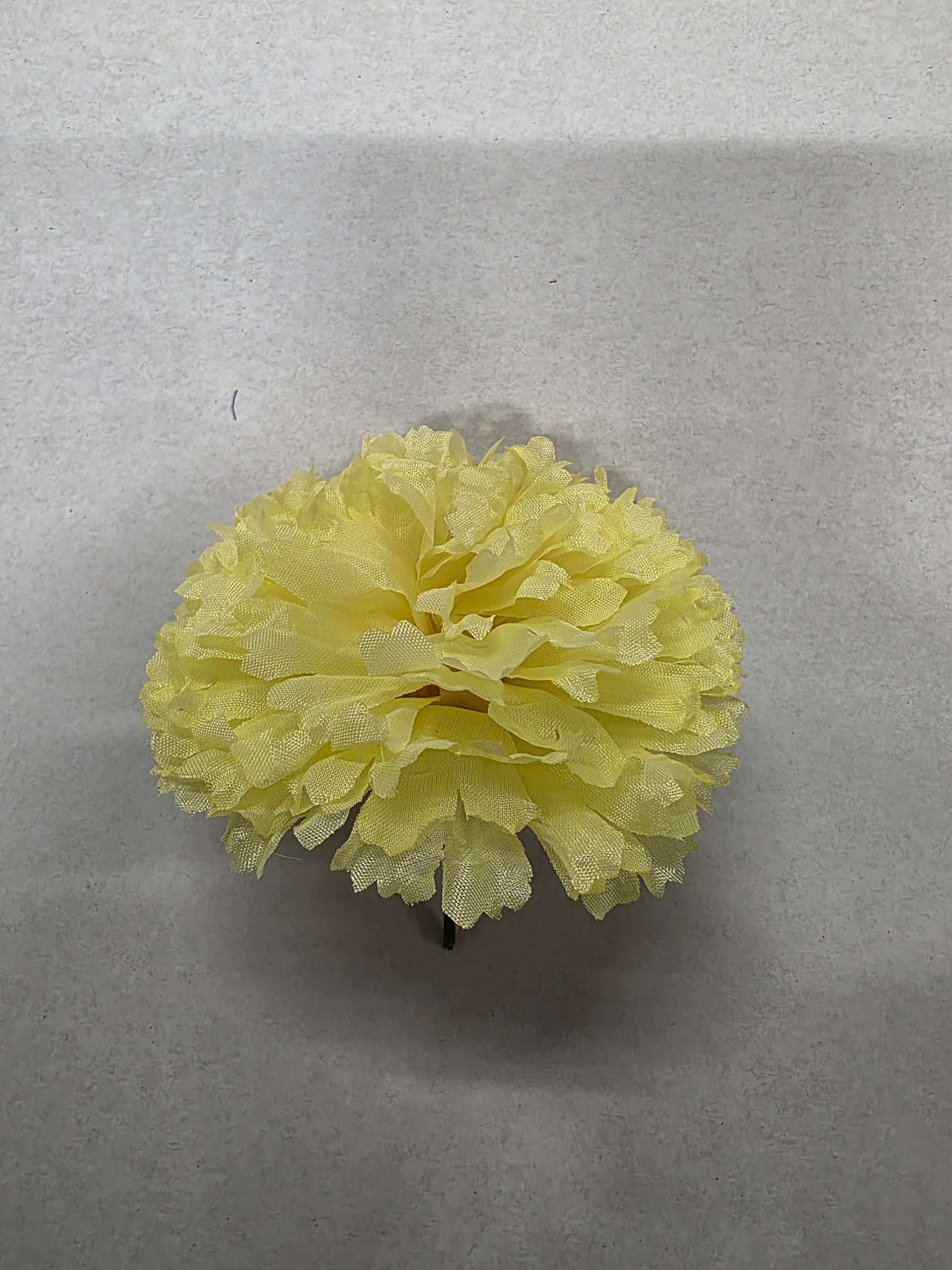 Artificial Carnation Pick Box Yellow X144