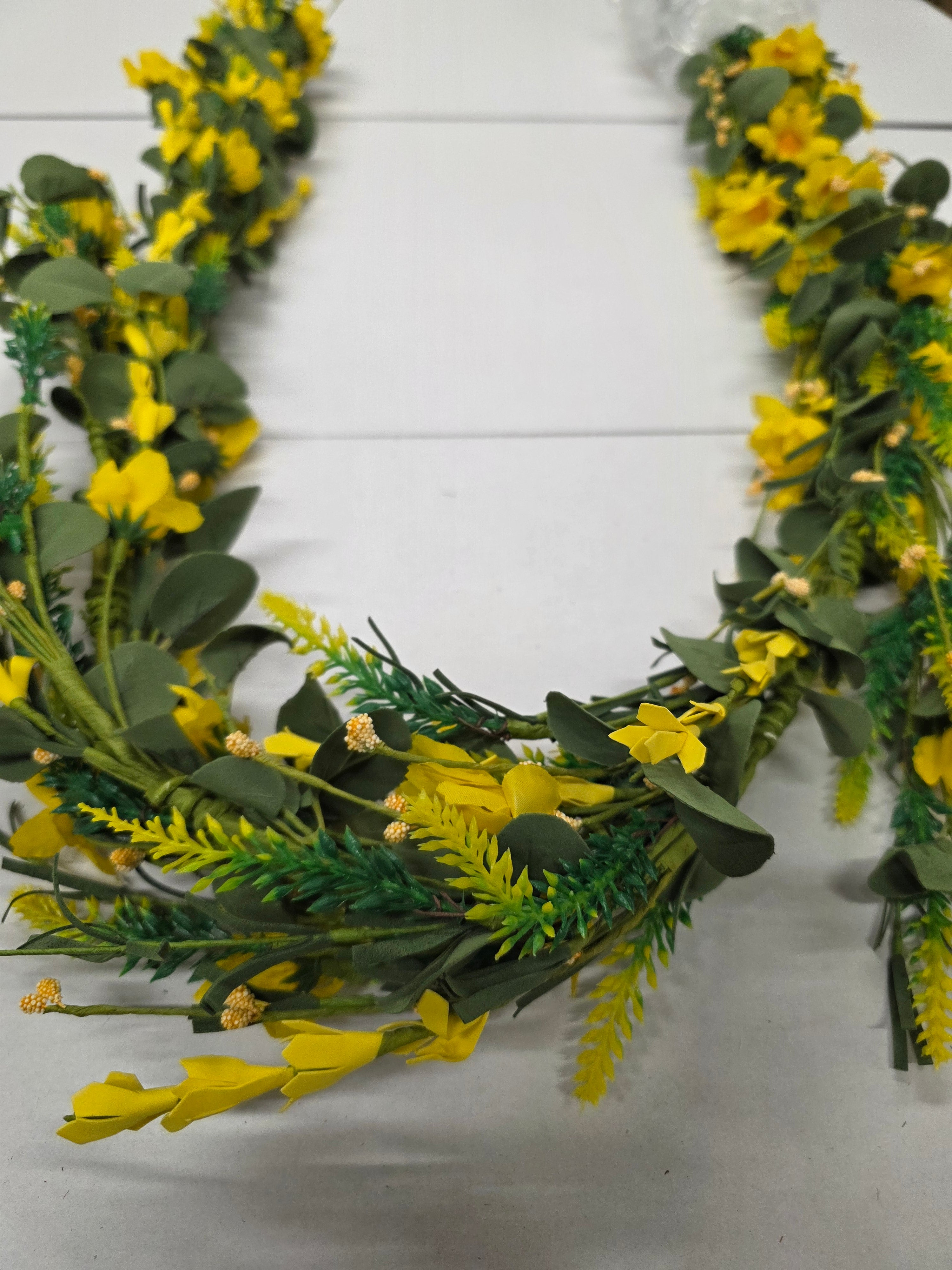 Artificial Garland Crown Daisy Foilage 180cm