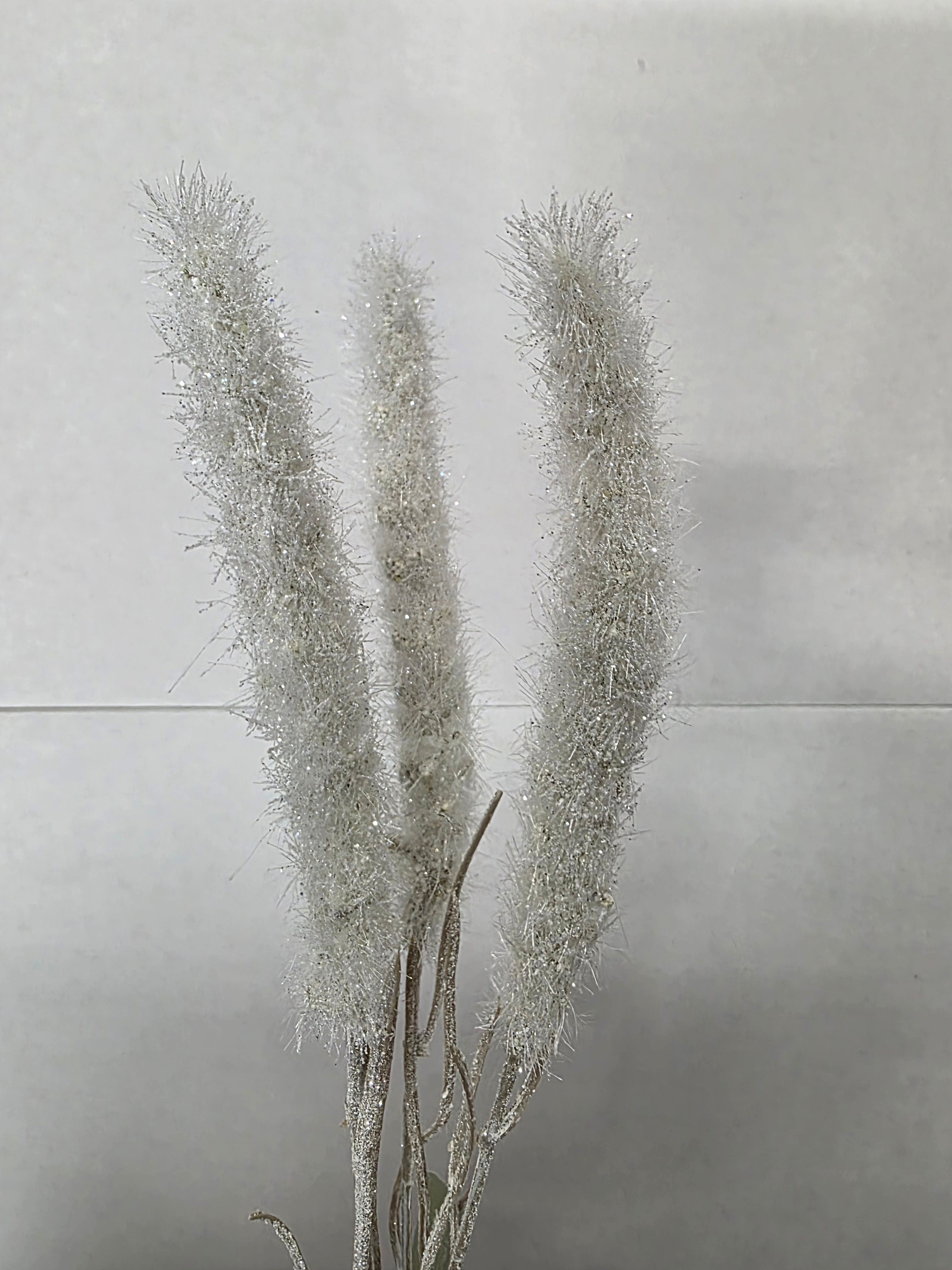 Artifical Dried Effect Bunny Tails White (PACK OF 2)