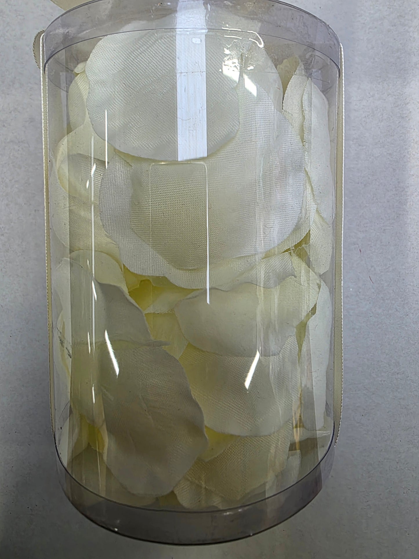 Artificial Rose Petal Box Ivory (pack of 3)